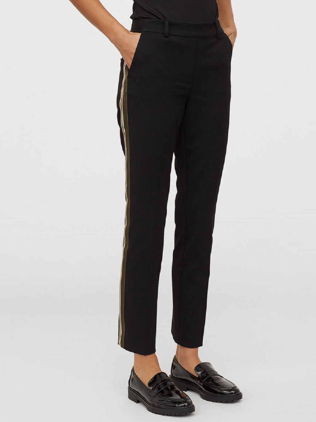 

Брюки H&M 0752814-1  Черные с лампасами, Брюки H&M 0752814-1 34 Черные с лампасами