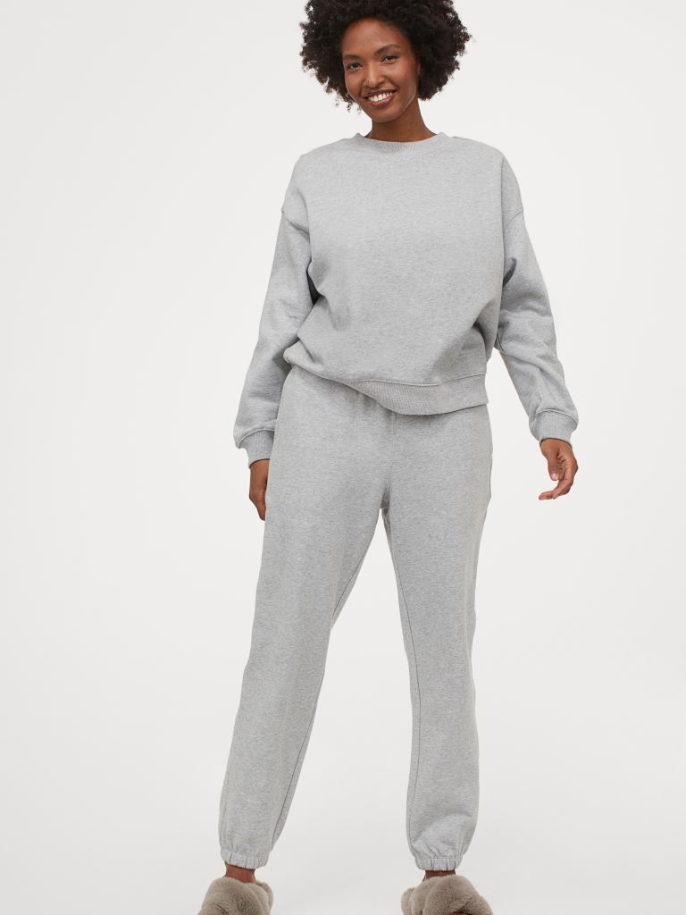 

Спортивные брюки H&M 0909924001 M (170/80А) Светло-серый меланж