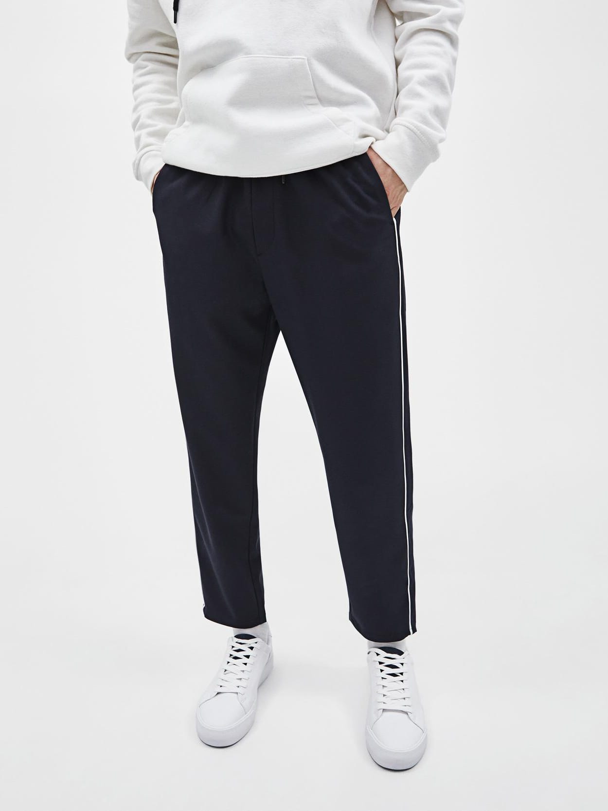 

Брюки Bershka 0299/168/401-AAQJ L Темно-синие
