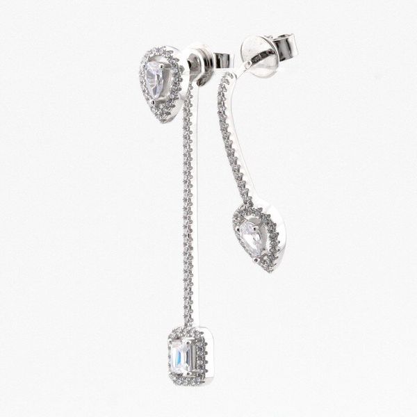 

Срібні асиметричні сережки з фіанітами C121128