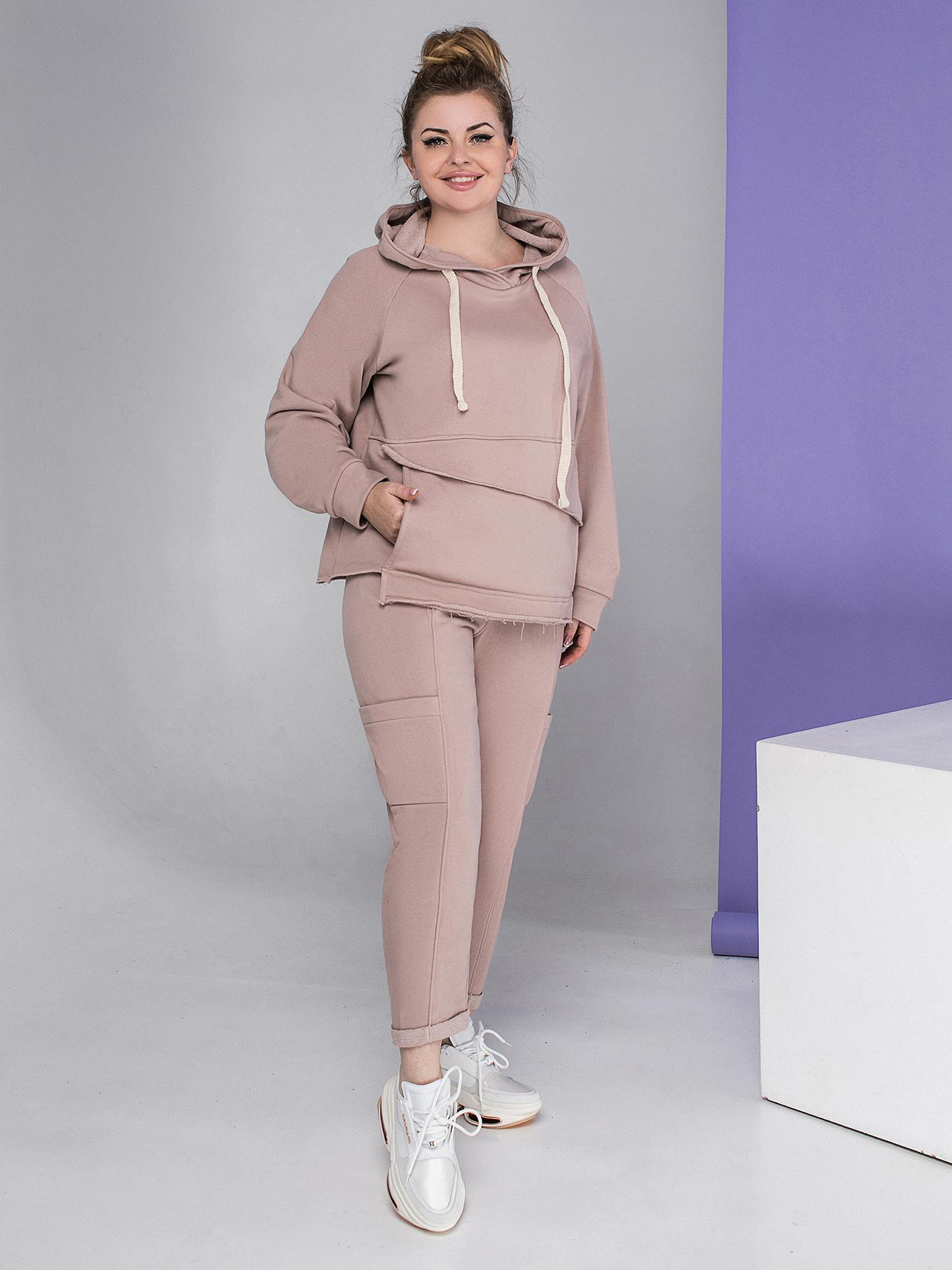 

Спортивный костюм ONE MIR 051 54-56 Бежевый