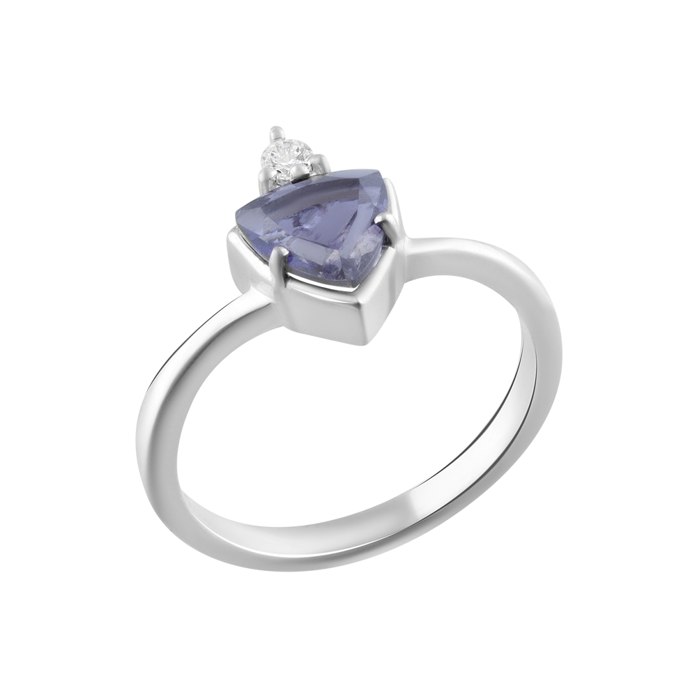 

Срібна каблучка 925 проби 2,64 г з іолітом з США та білими фіанітами 1,03 карат Голден Сільвер ТОВ розмір 17.5