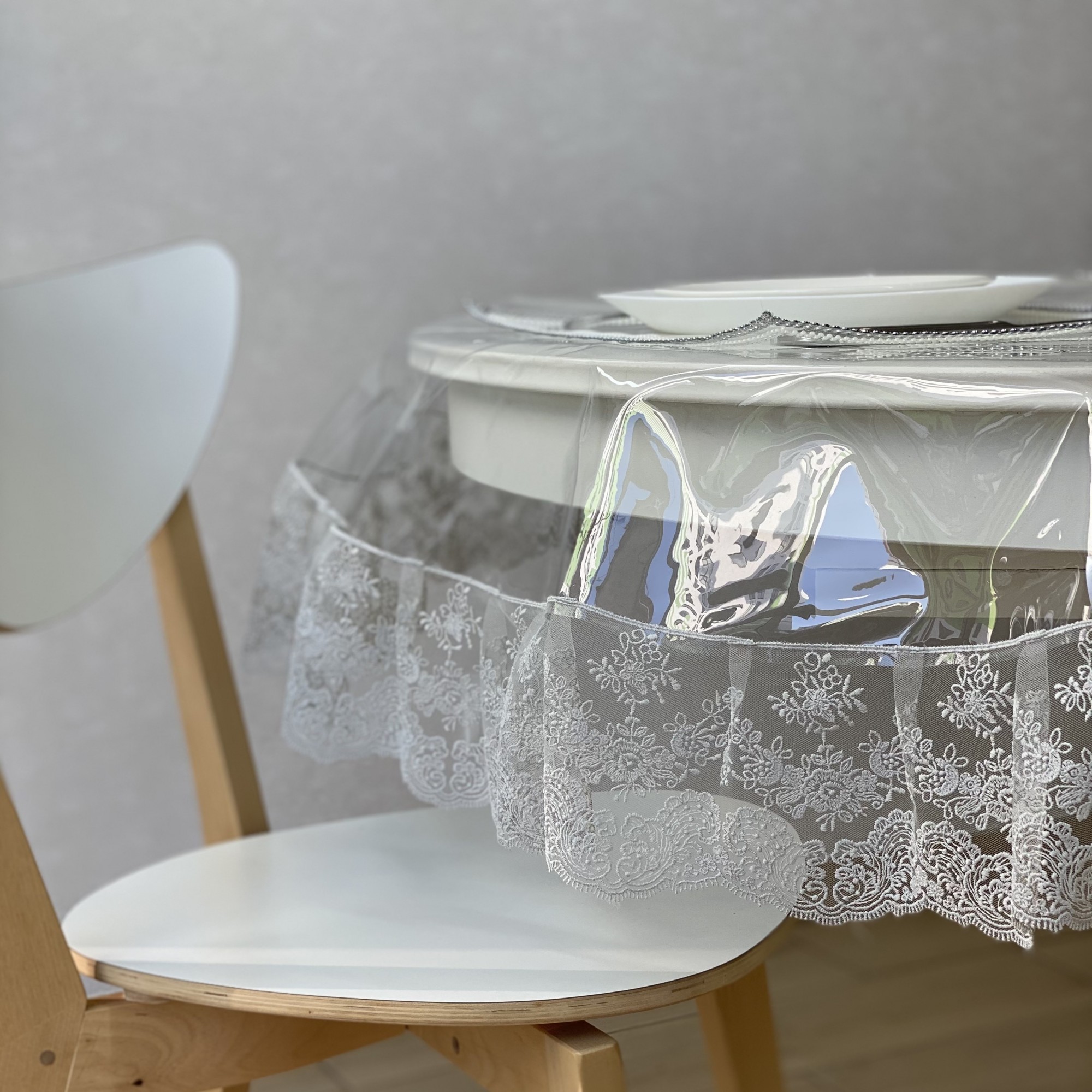 

Силиконовая Скатерть с кружевом серый блюмарин 170x140 см