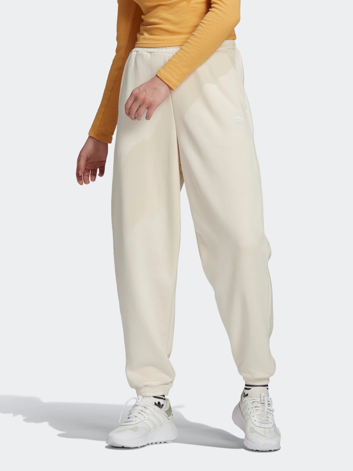 

Спортивные штаны Adidas Relaxed Jogger GN2847 S Nondye