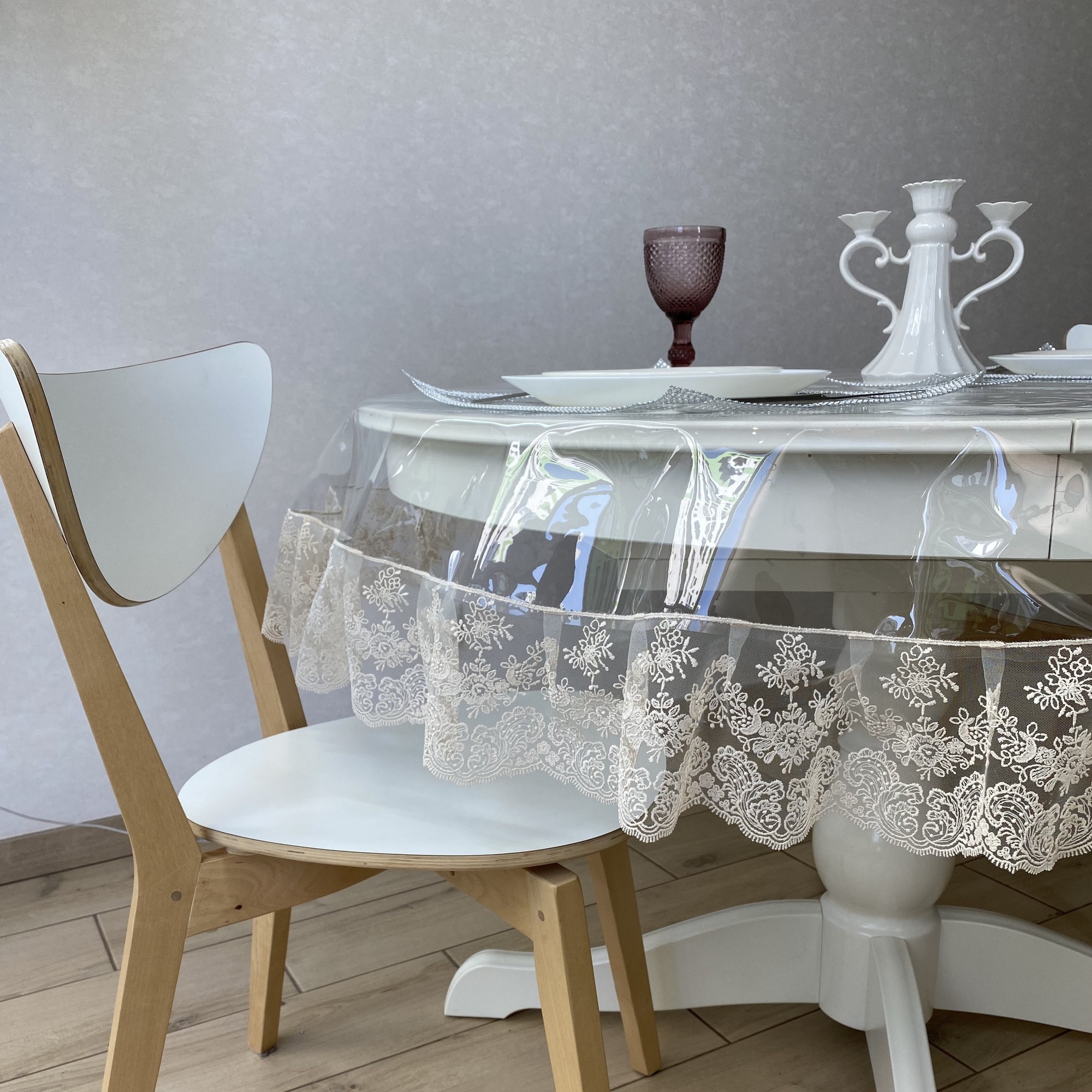 

Силиконовая Скатерть с кружевом кремовый блюмарин 150x110 см