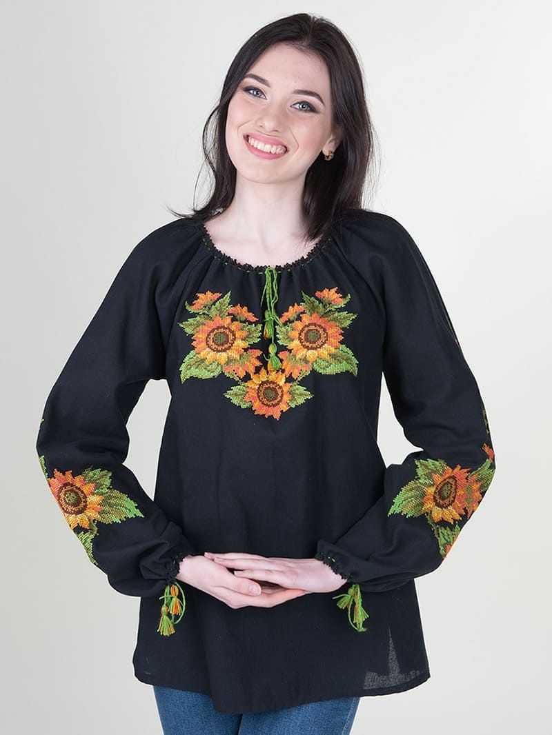 

Вишиванка Етно-Сіті Соняхи L Чорна (7001/L)