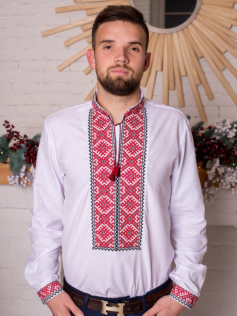 

Вишиванка Етно-Сіті Руна щастя з червоною вишивкою XL Біла (836/XL)