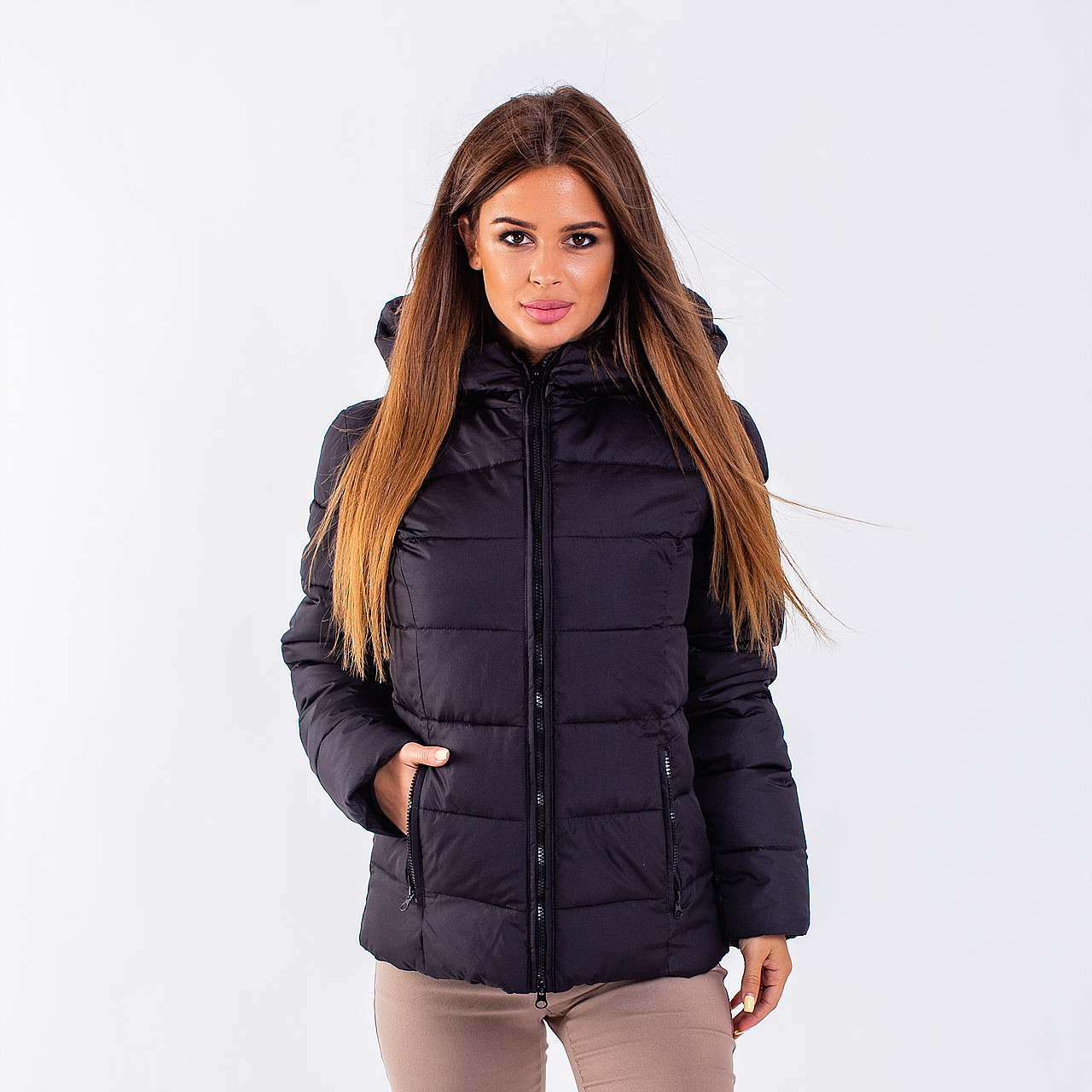 

Женская куртка Indigo N 009TT BLACK Короткая, XXL, Плащевка, Черный