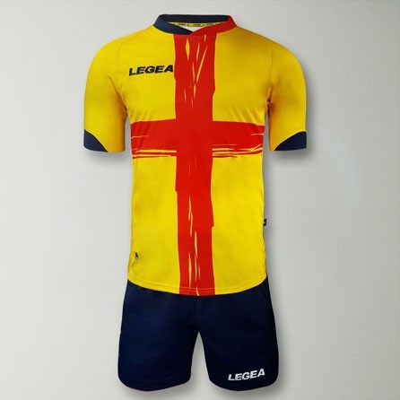 

Футбольная форма Legea Istanbul M Yellow