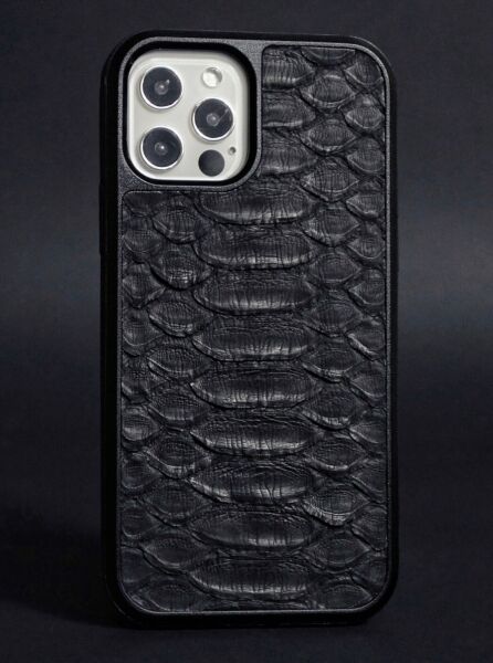 

Кожаный чехол LIMITED Python Skin для Apple iPhone 12 / iPhone 12 Pro - Black