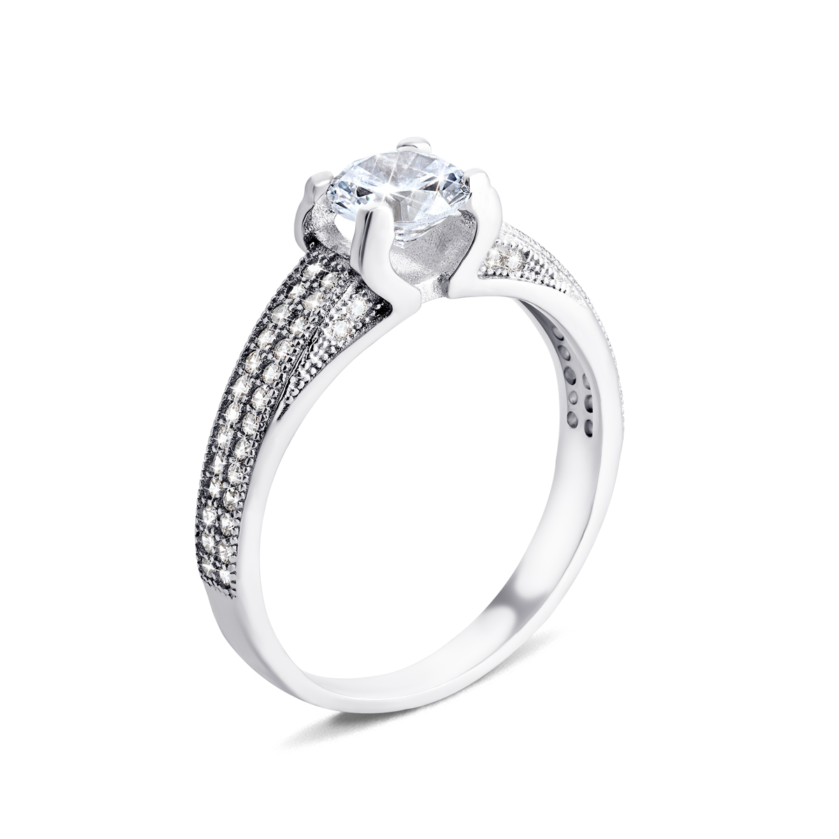 

Серебряное кольцо с фианитами 16 размер 1RI56918