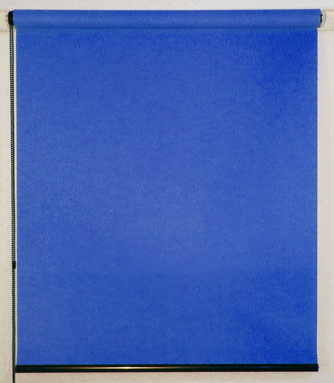 

Рулонная штора Miranda Рубин блэкаут 92,5*150 см Синий С-0002
