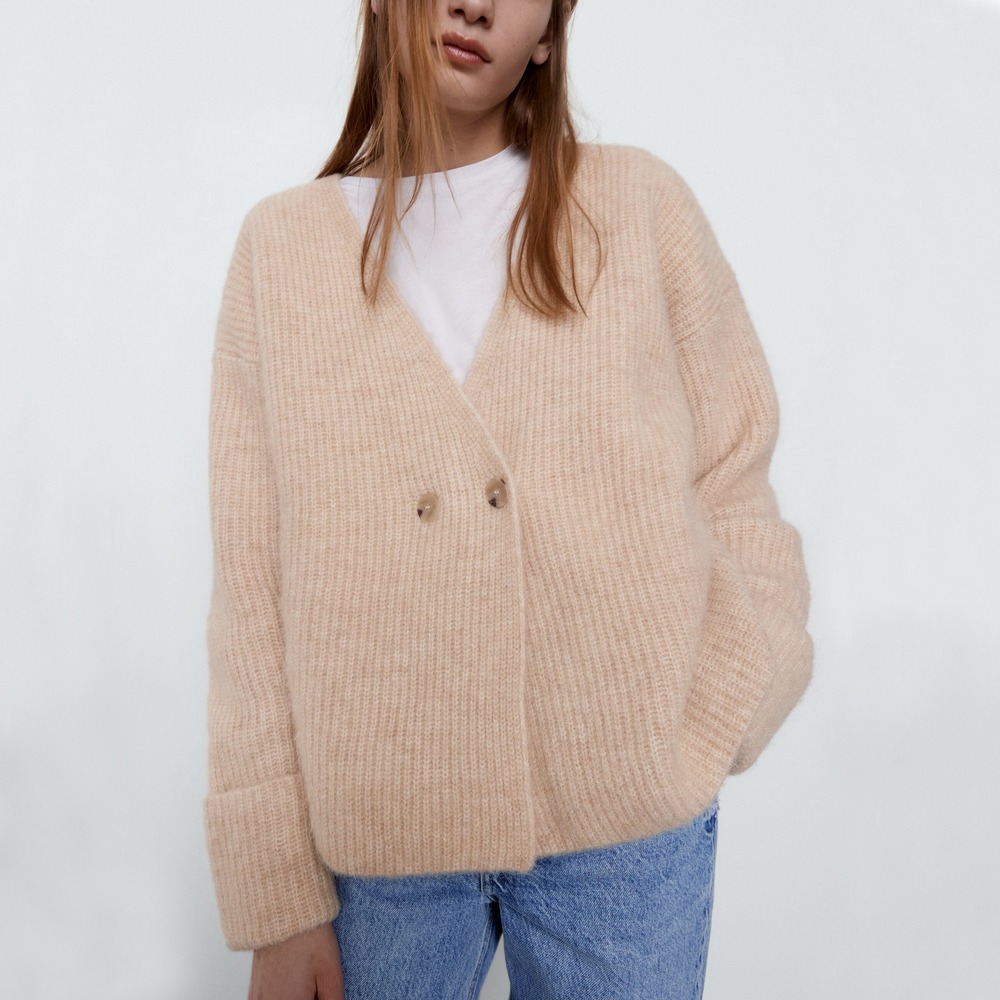 

Кардиган женский с глубоким вырезом Soft Berni Fashion (L) Бежевый