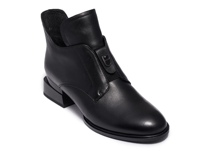 

Ботинки CLASSIC FL27-905-27AJ 40 Черные