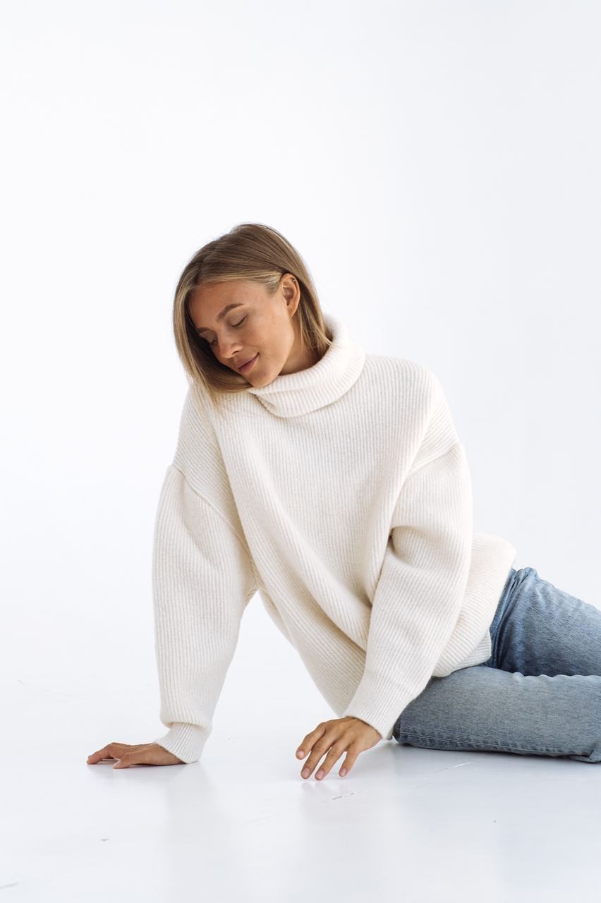 

Свитер ONIOS 2237 OneSize Молочный