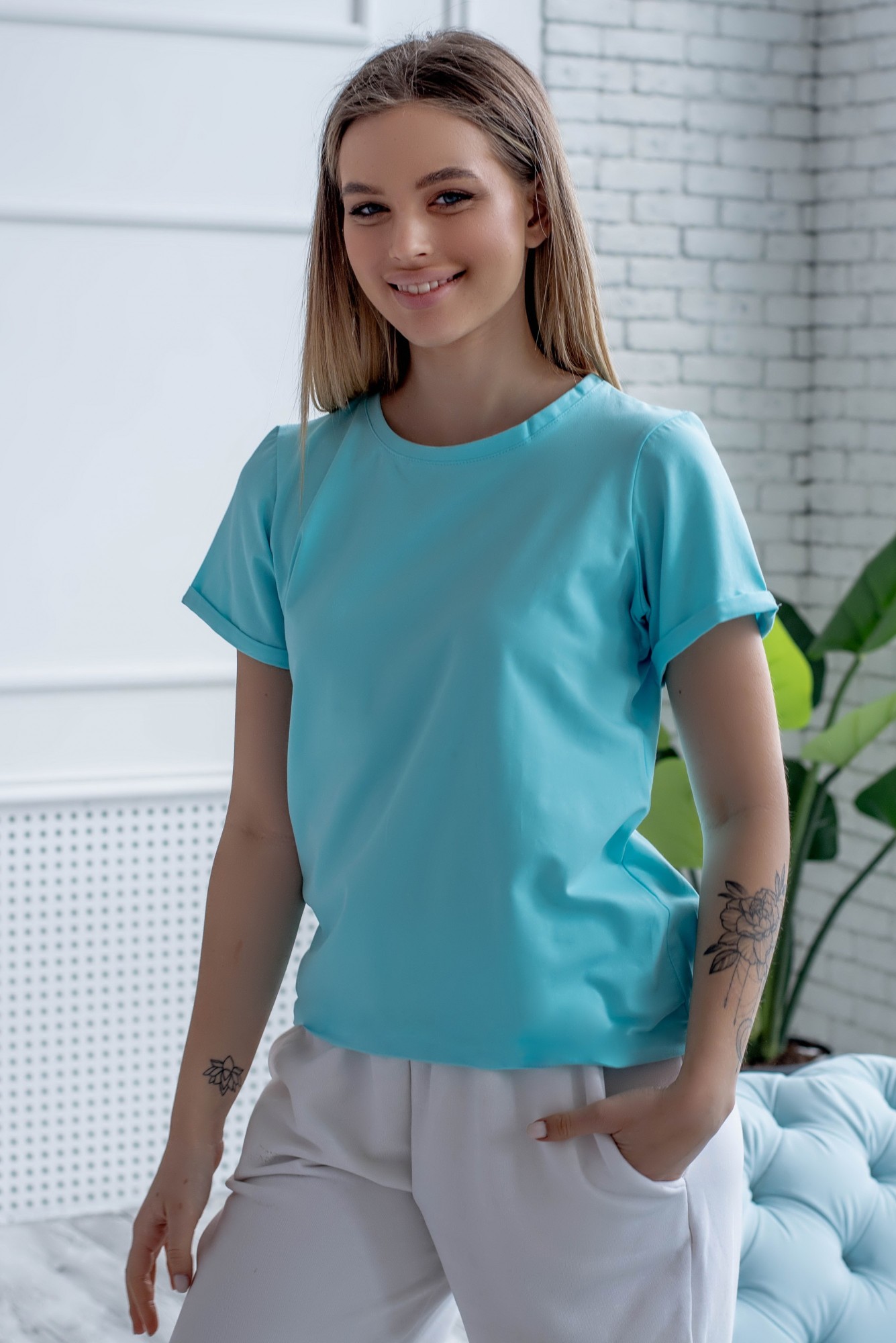 

Женская футболка Anika FU012C23M "Disco"  мятная, Женская футболка Anika FU012C23M "Disco" M мятная