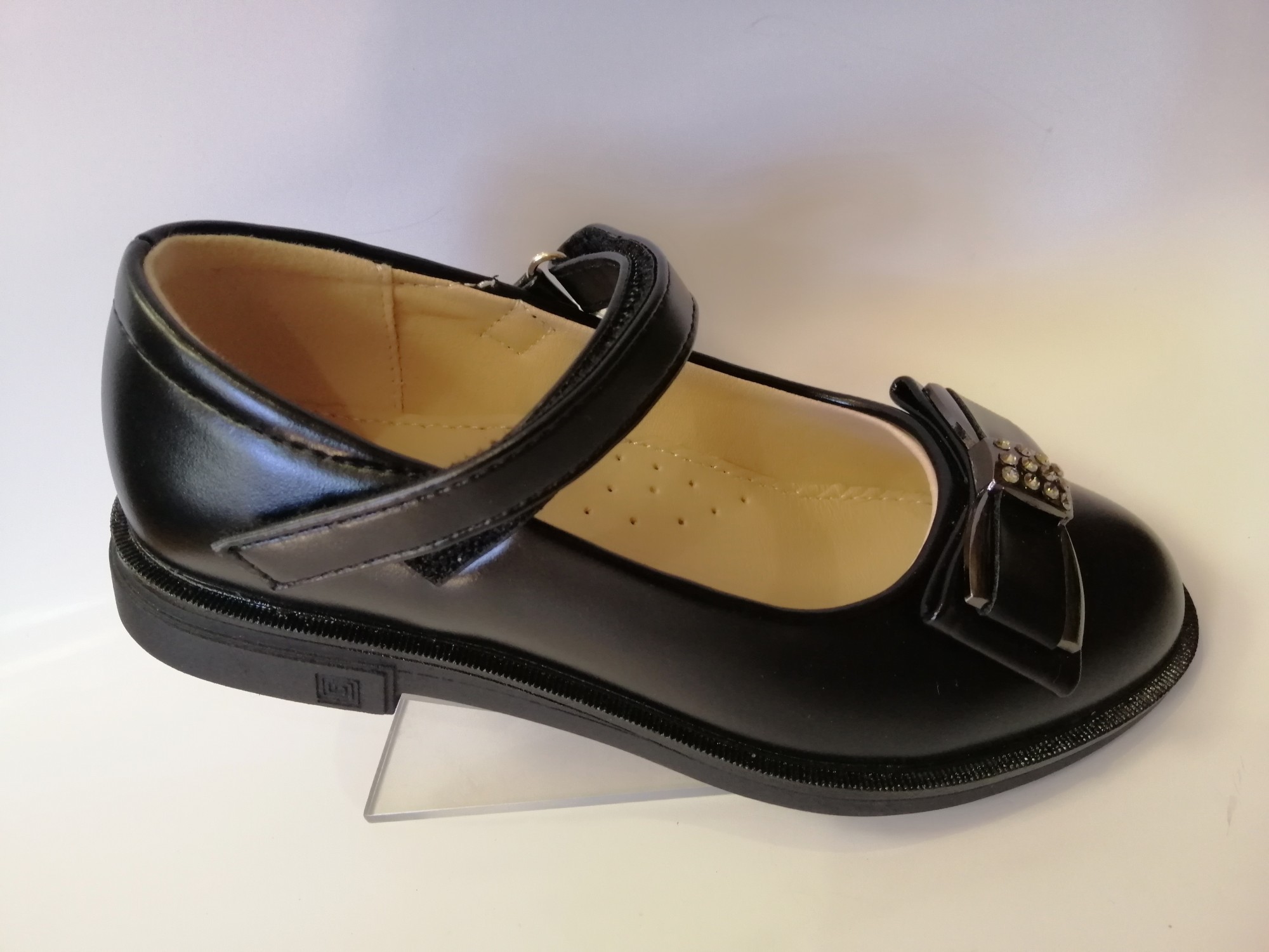 

Туфли для девочки Weestep 767154153 BK черные р.33-21 см