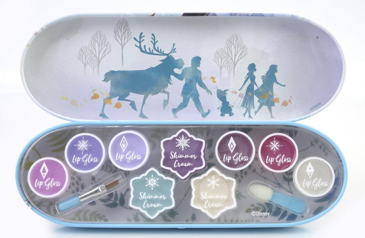 

Набор детской косметики серии Frozen в металлическом футляре