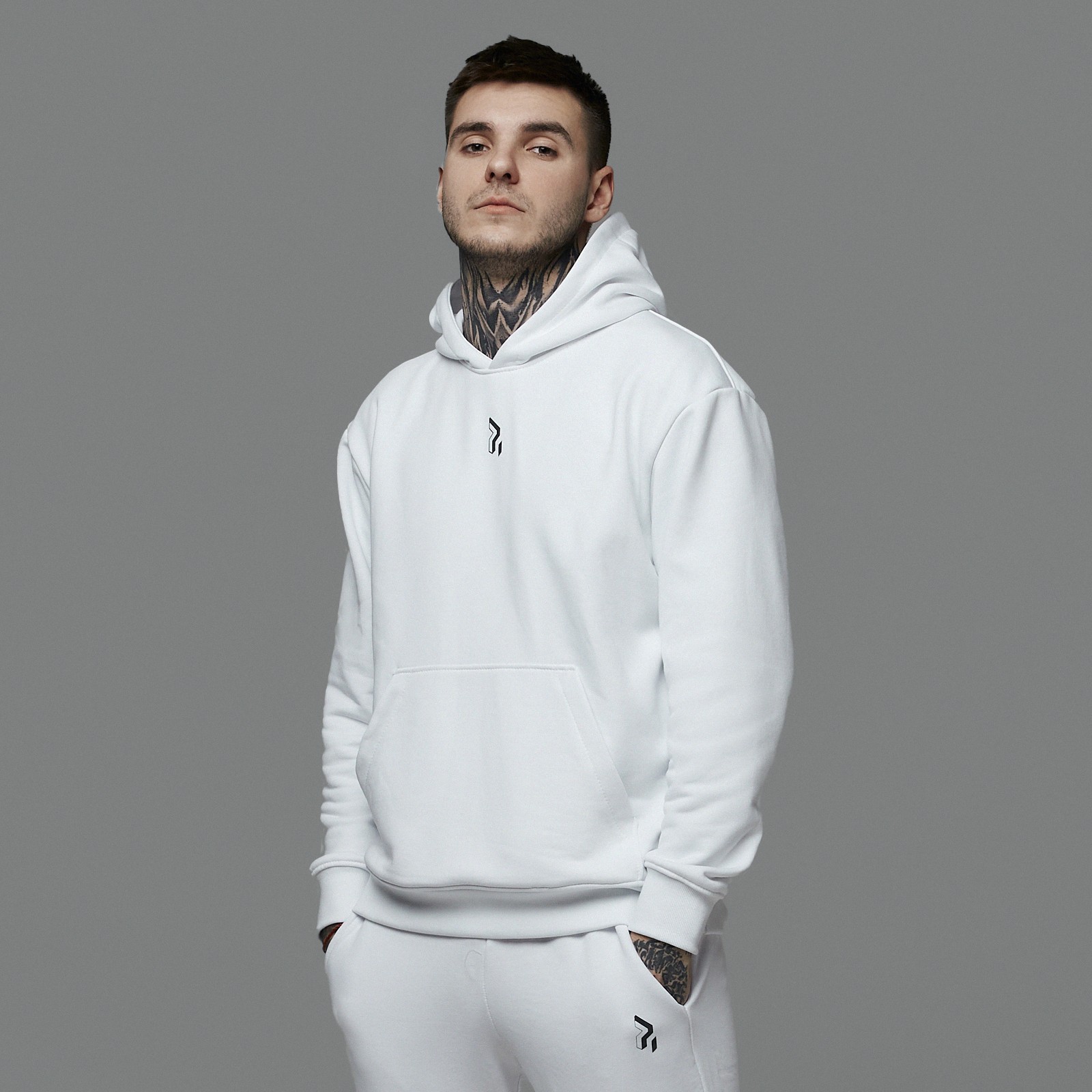 

Худи унисекс Пушка Огонь Classic 2.0 белое, Худи унисекс Пушка Огонь Classic 2.0 белое L