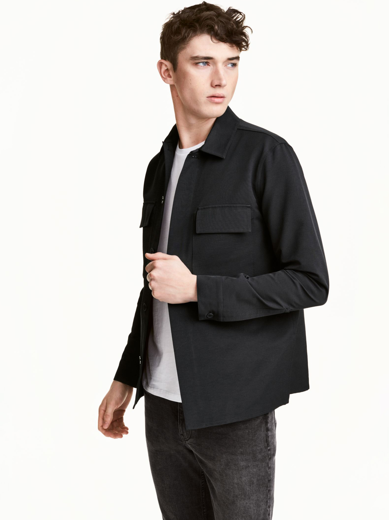 

Ветровка H&M 604-4512755  Темно-синяя, Ветровка H&M 604-4512755 60 Темно-синяя