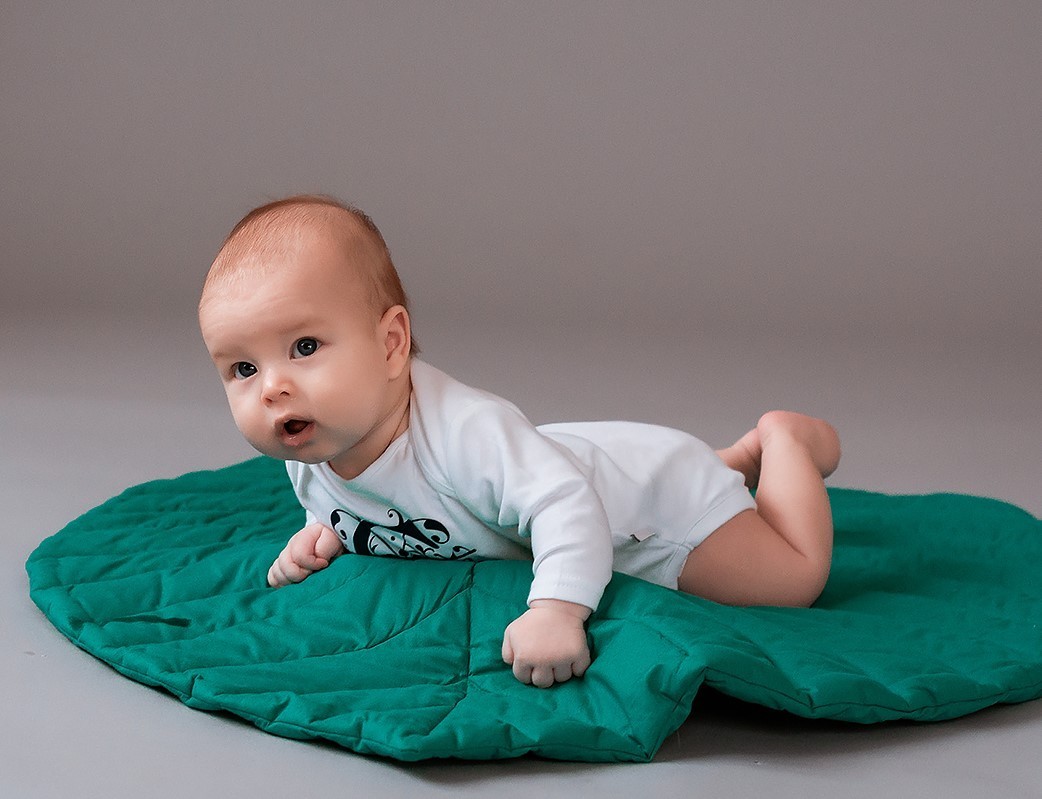 

Коврик листик в детскую комнату MammyDo Green Leaf 93x73 см цвет морской волны