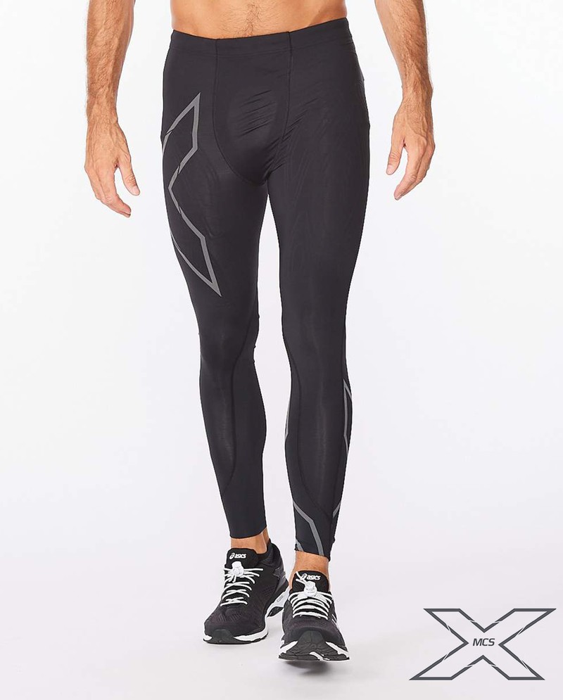 

Мужские компрессионные тайтсы 2XU, MCS Run Compression Tight w Back Stor, XLT, черный/черный отражающий логотип