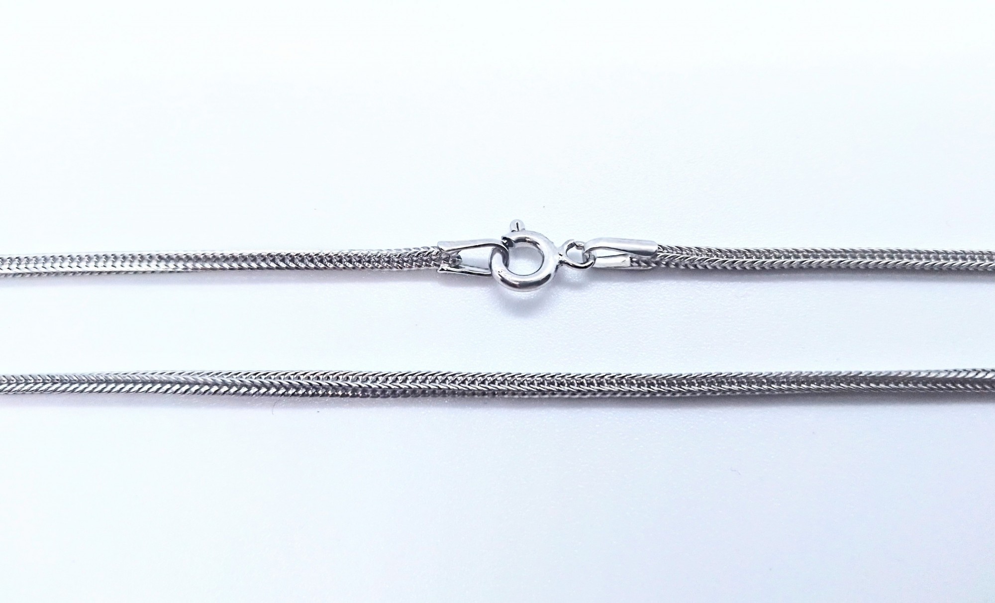 

Серебряная цепочка каприз 60см 48759
