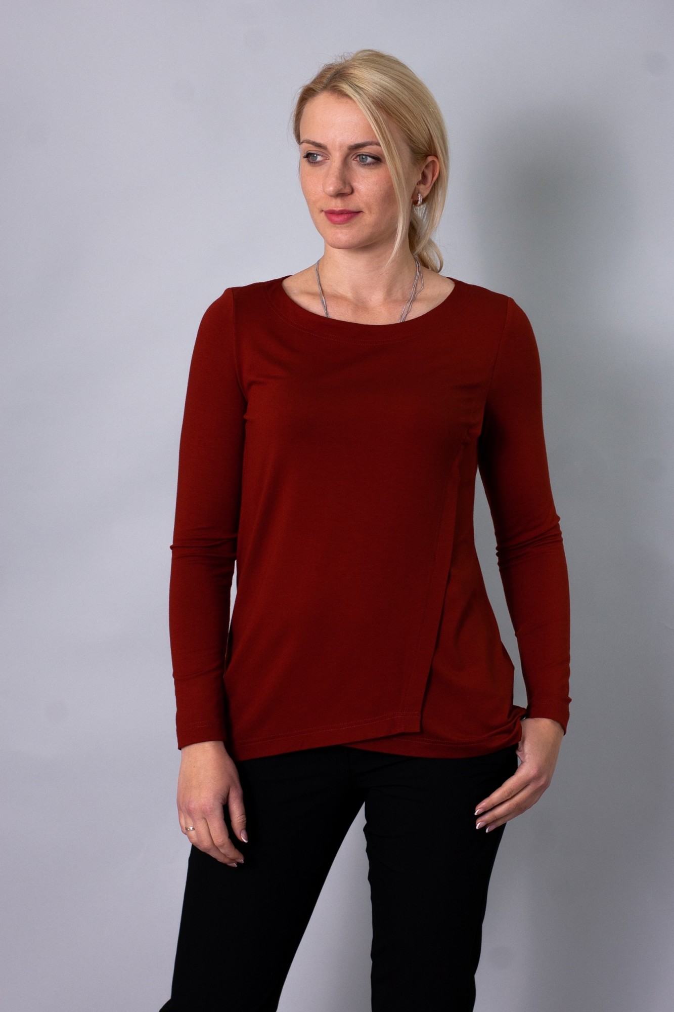 

Жіноча трикотажна блуза Stefanie L T210 теракотова 44р