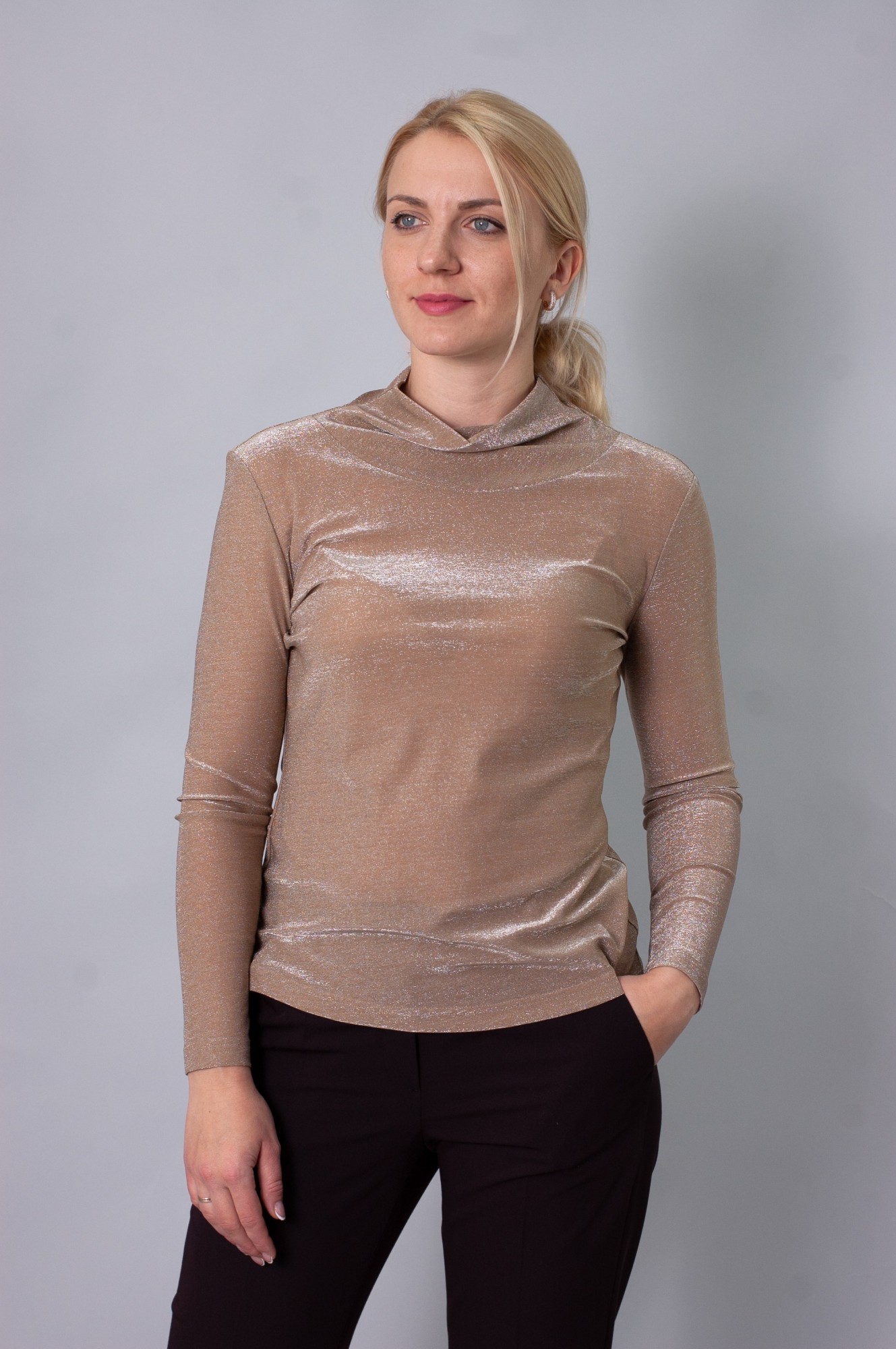 

Жіноча трикотажна блуза Stefanie L T211 бежева 36р