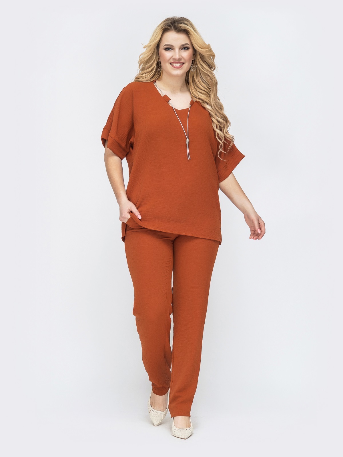 

Костюм Molegi 17005230115052 50-52 терракотовый