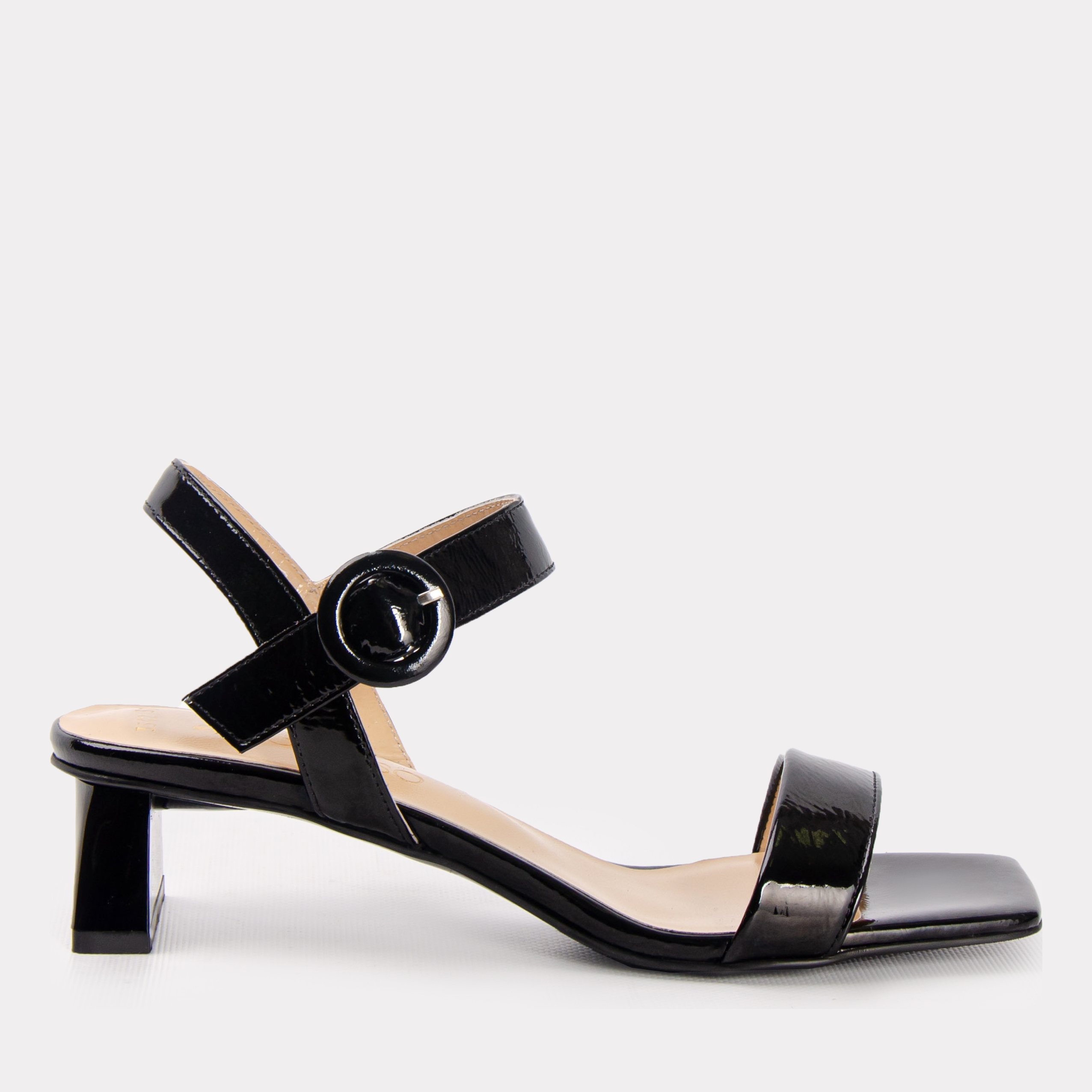 

Босоножки Caruso Shoes Nancy 21-00307 37 24 см Черные