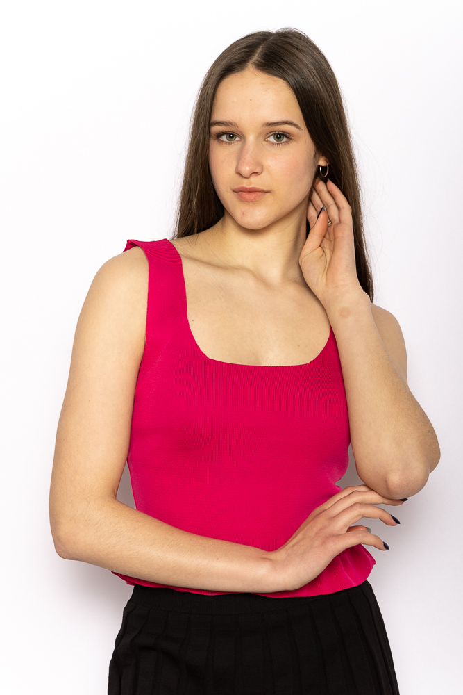 

Женский однотонный топ Time of Style 630F004 - Малиновый, Женский однотонный топ Time of Style 630F004 M-L Малиновый