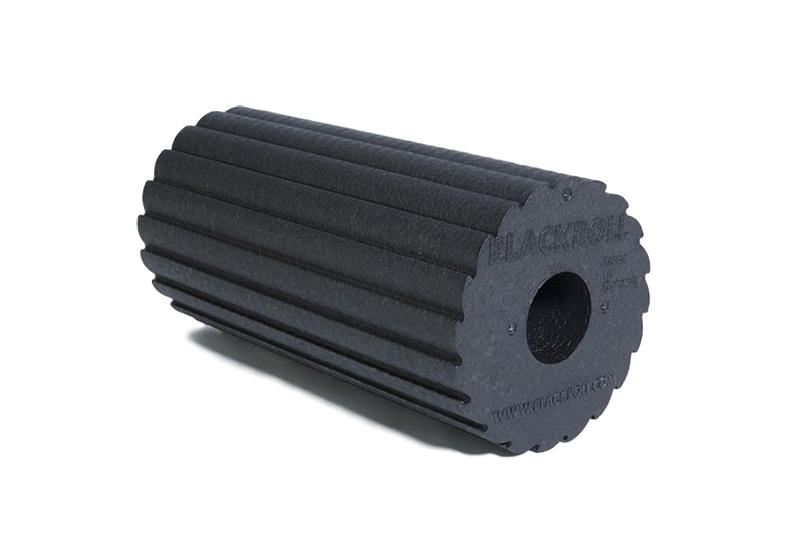 

Массажный ролик Blackroll Flow черный 30х15 см