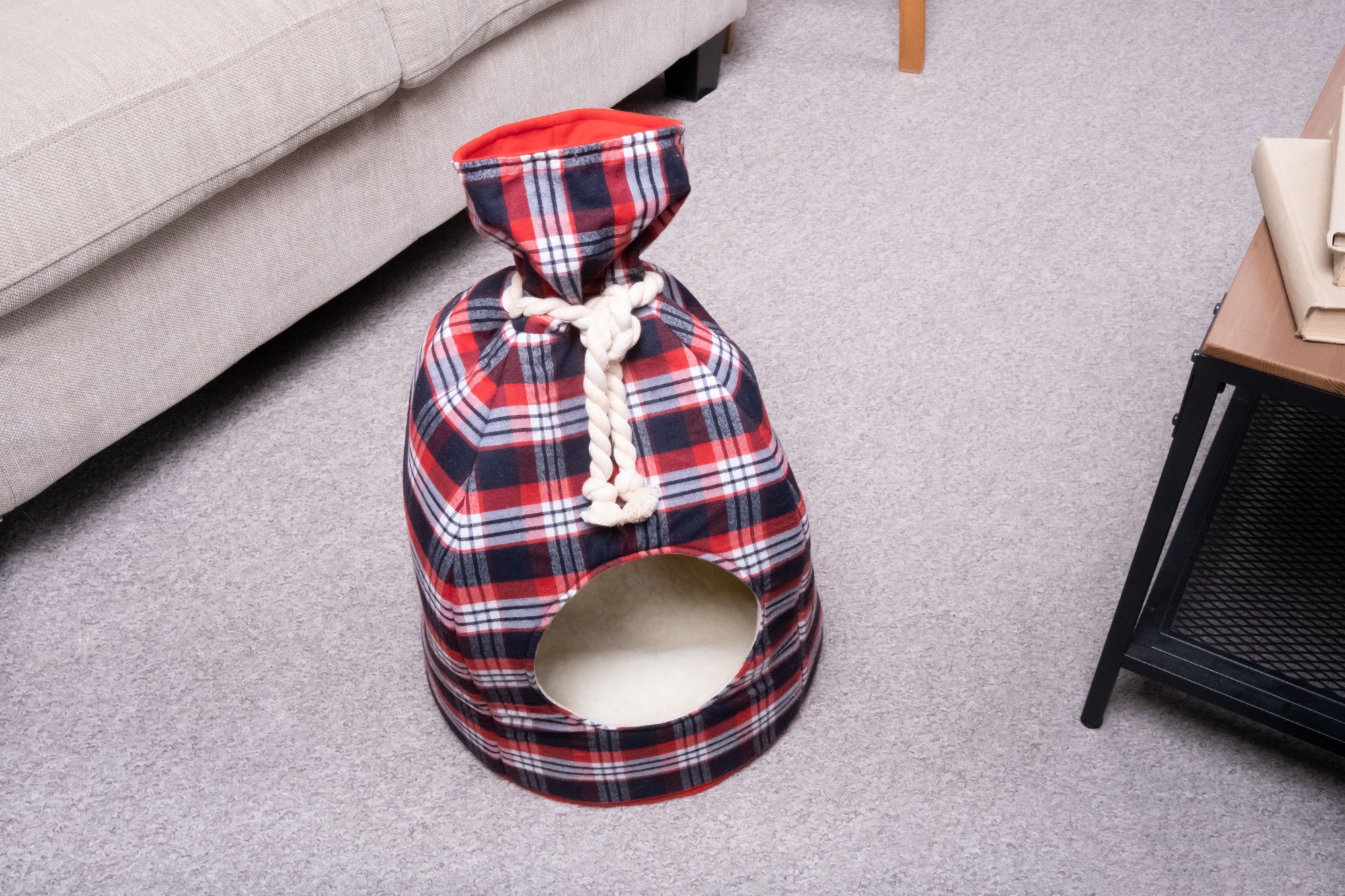 

Домик для собак и котов Pets Lounge Gift, без меха