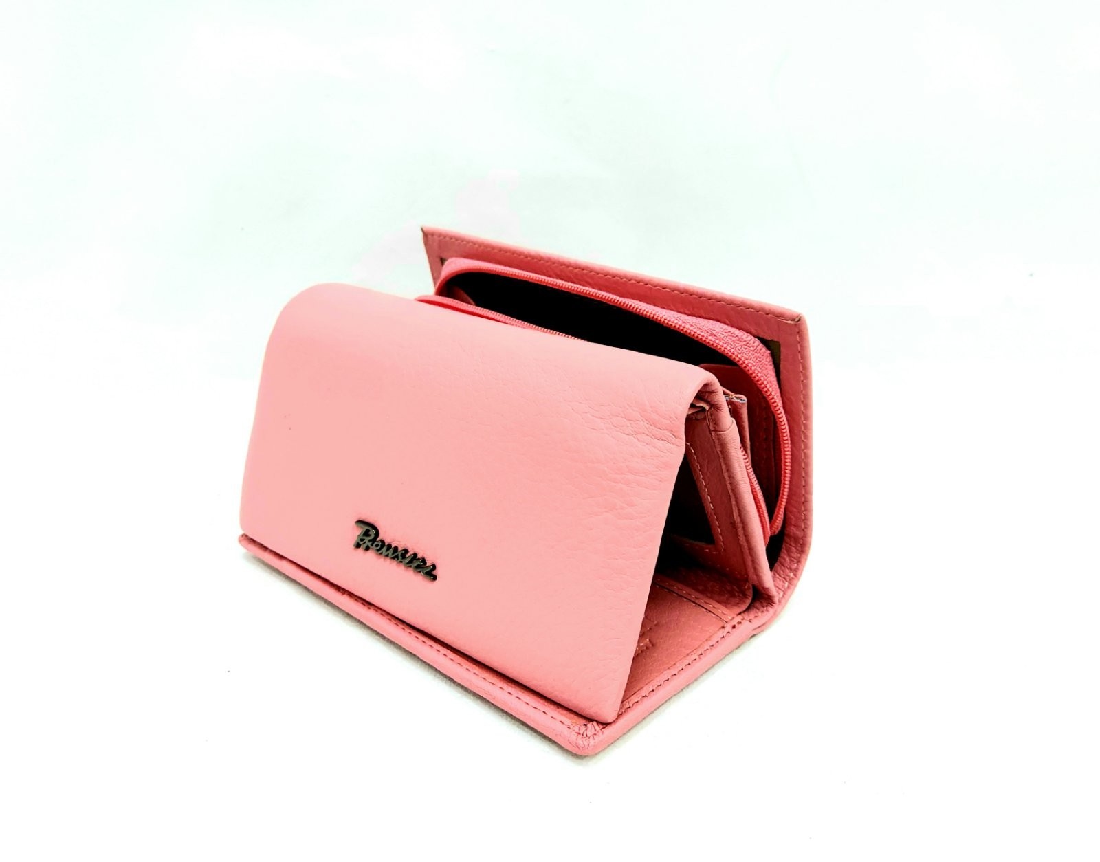 

Кошелек женский кожаный Средний размер в три сложения TOP quality Prensiti SKU00289 13 х 9 см Пудровый