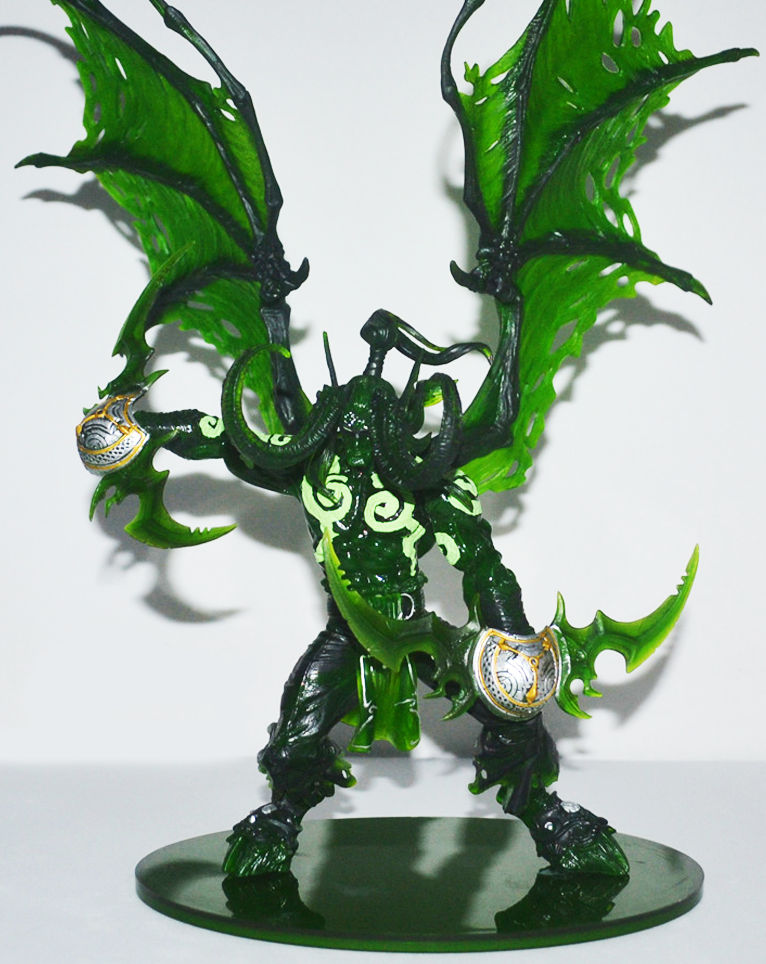 

Коллекционная фигурка World of Warcraft Illidan Stormrage Demon form Варкрафт Иллидан Ярость 33см WOW 132.2