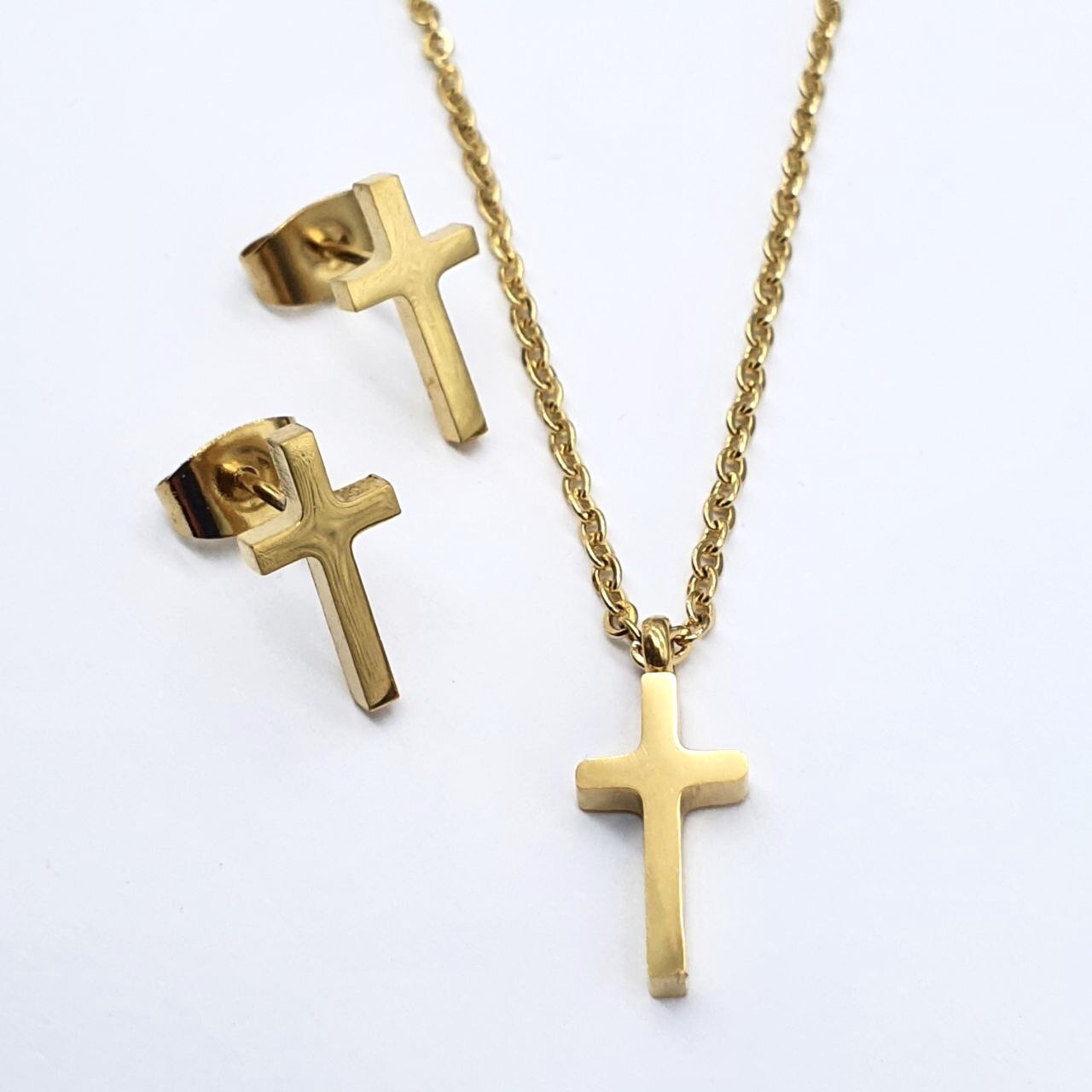 

Набор украшений Steel Evolution "GOLD CROSS" серьги и подвеска из медицинской стали PSN 2521