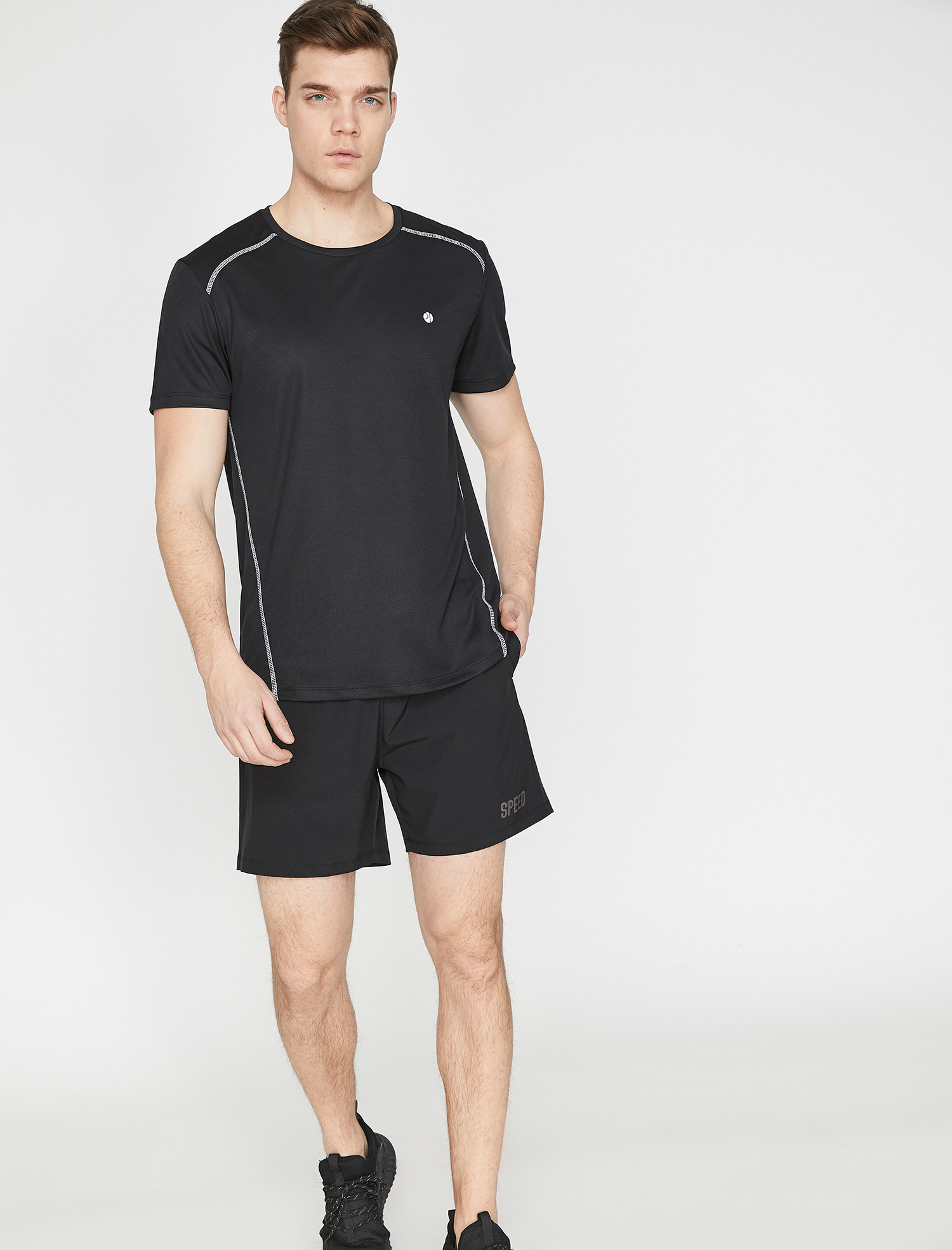 

Футболка Koton 9YAM12281NK-999 XL Black