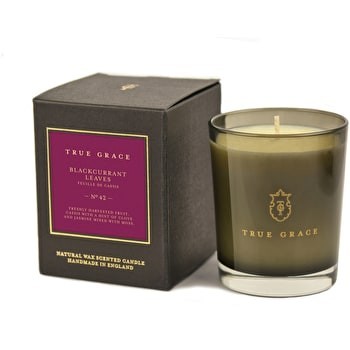 

Классическая ароматическая свеча TRUE GRACE Blackcurrant No42 190g