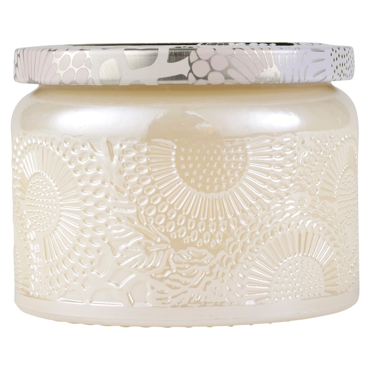 

Ароматическая свеча VOLUSPA Japonica Santal Vanille 90g