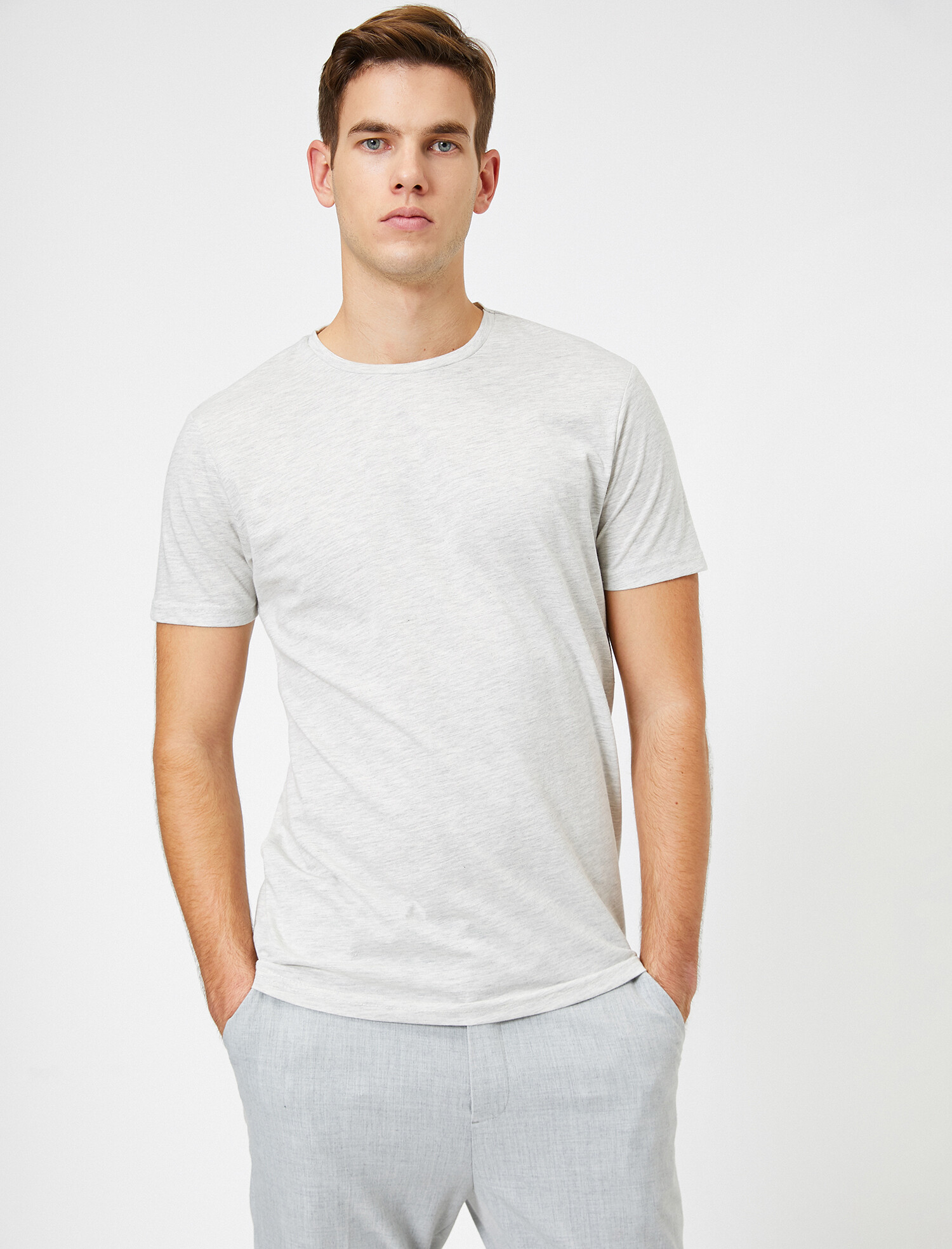 

Футболка Koton 0YAM12136LK-027 M Grey
