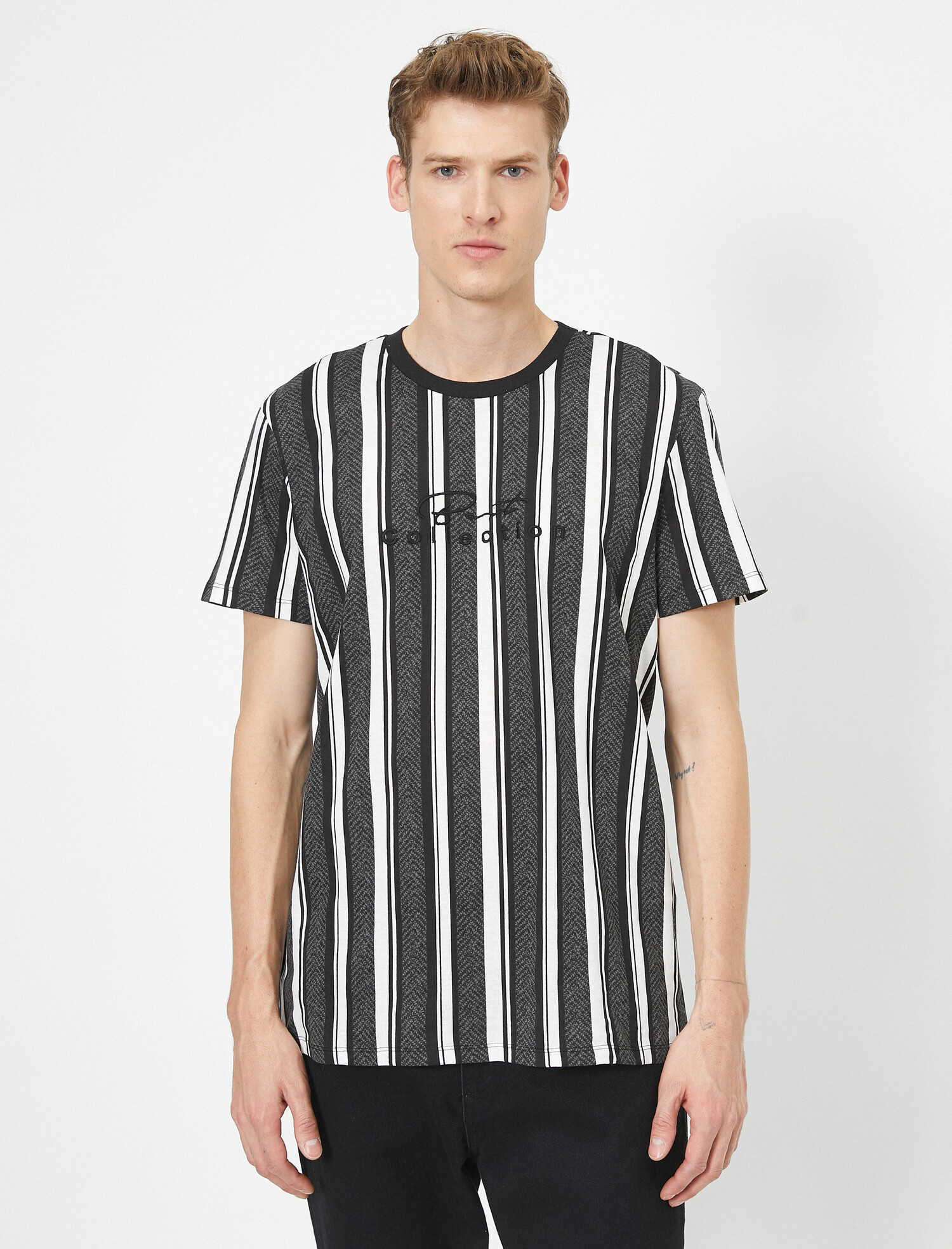 

Футболка Koton 0YAM14853OK-01L S White Stripe