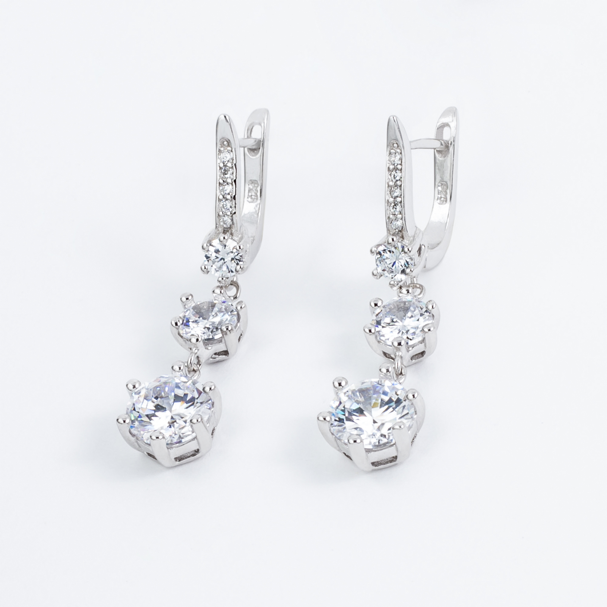 

Сережки TOP Silver 5,53 г 9520166б