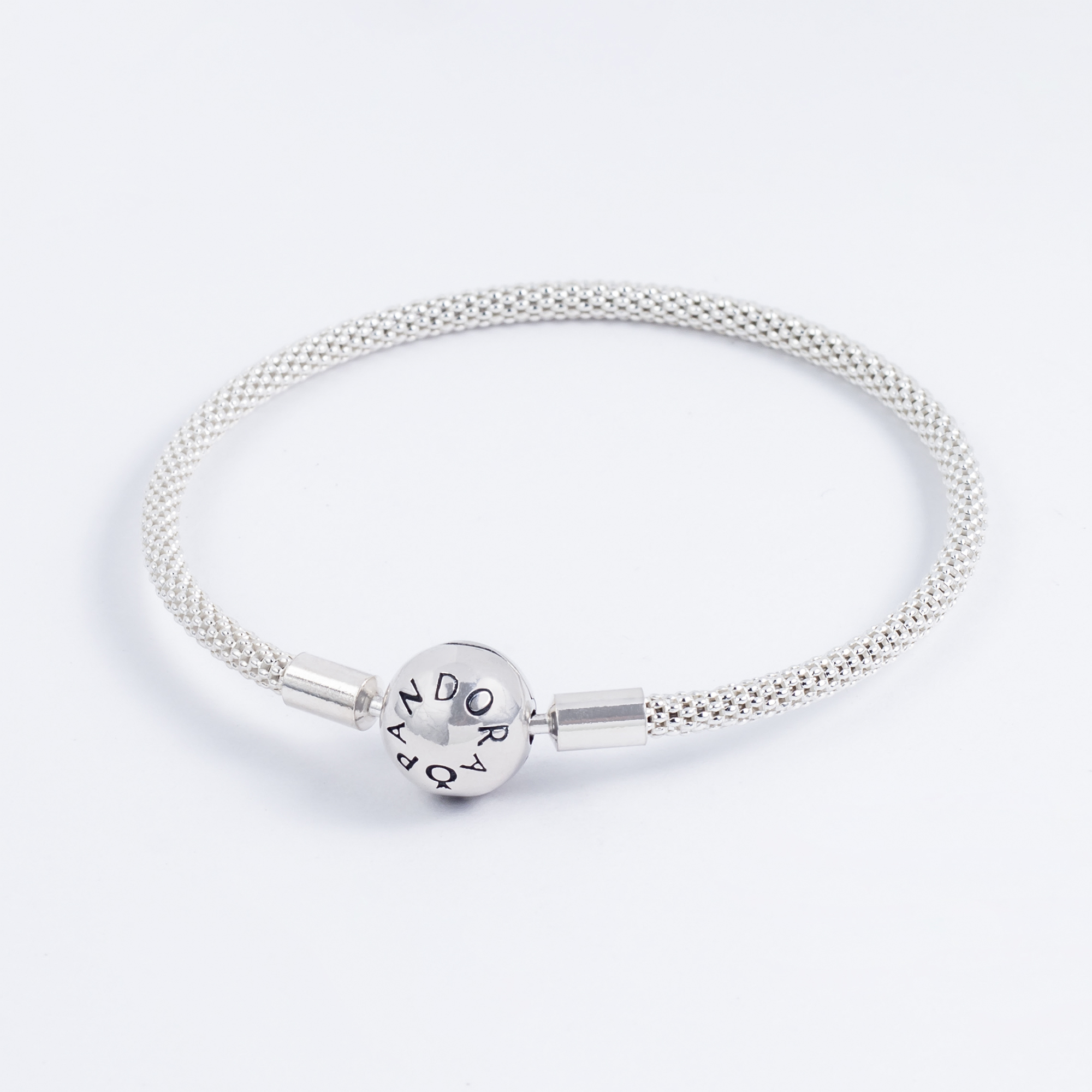 

Браслет TOP Silver размер 16,0 5,90 г 550001/11
