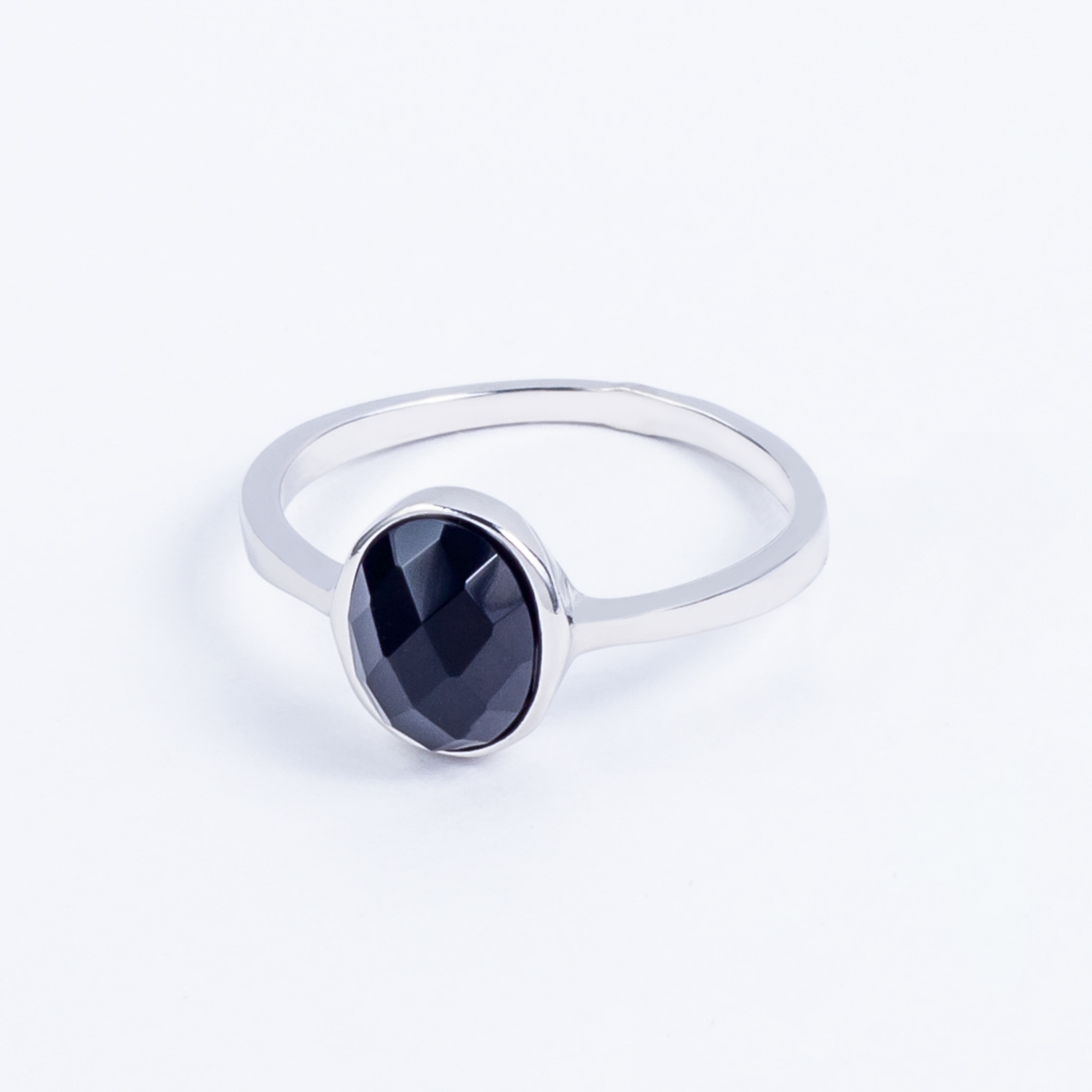 

Каблучка TOP Silver розмір 16,5 1,70 г