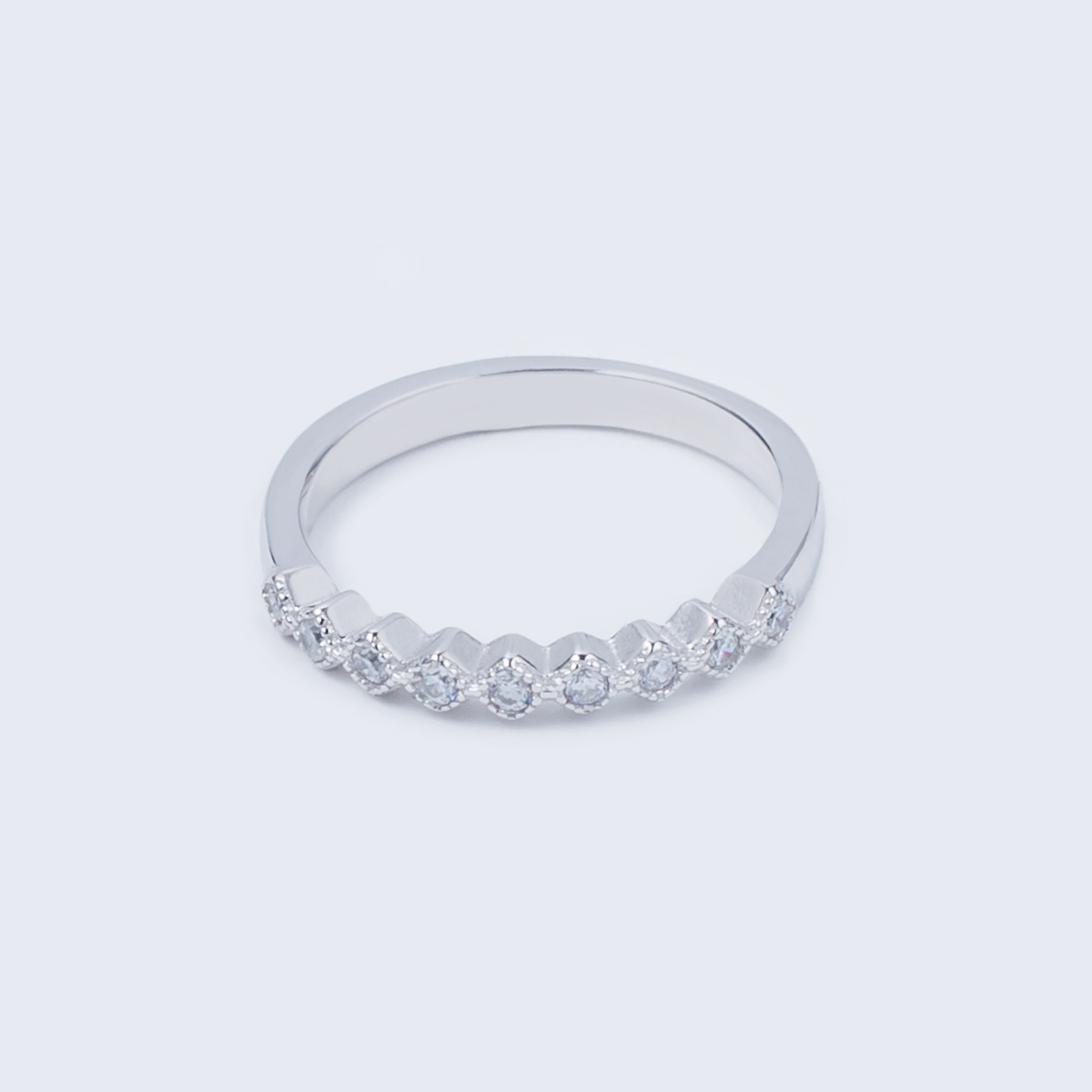 

Каблучка TOP Silver розмір 14,0 1,65 г