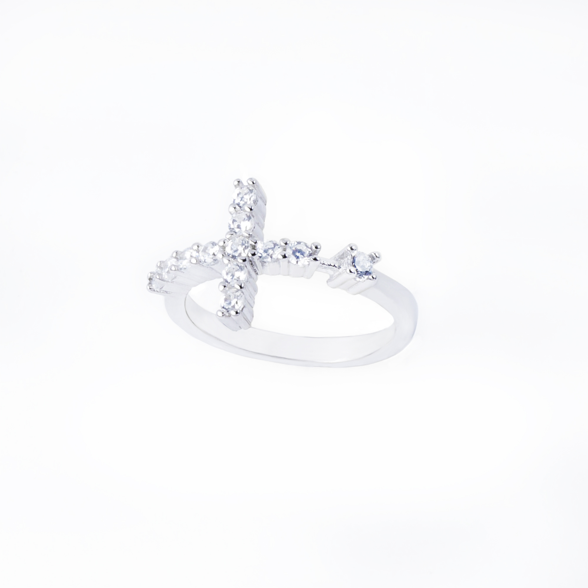 

Каблучка TOP Silver размер 13,5 1,47 г 510173/1б