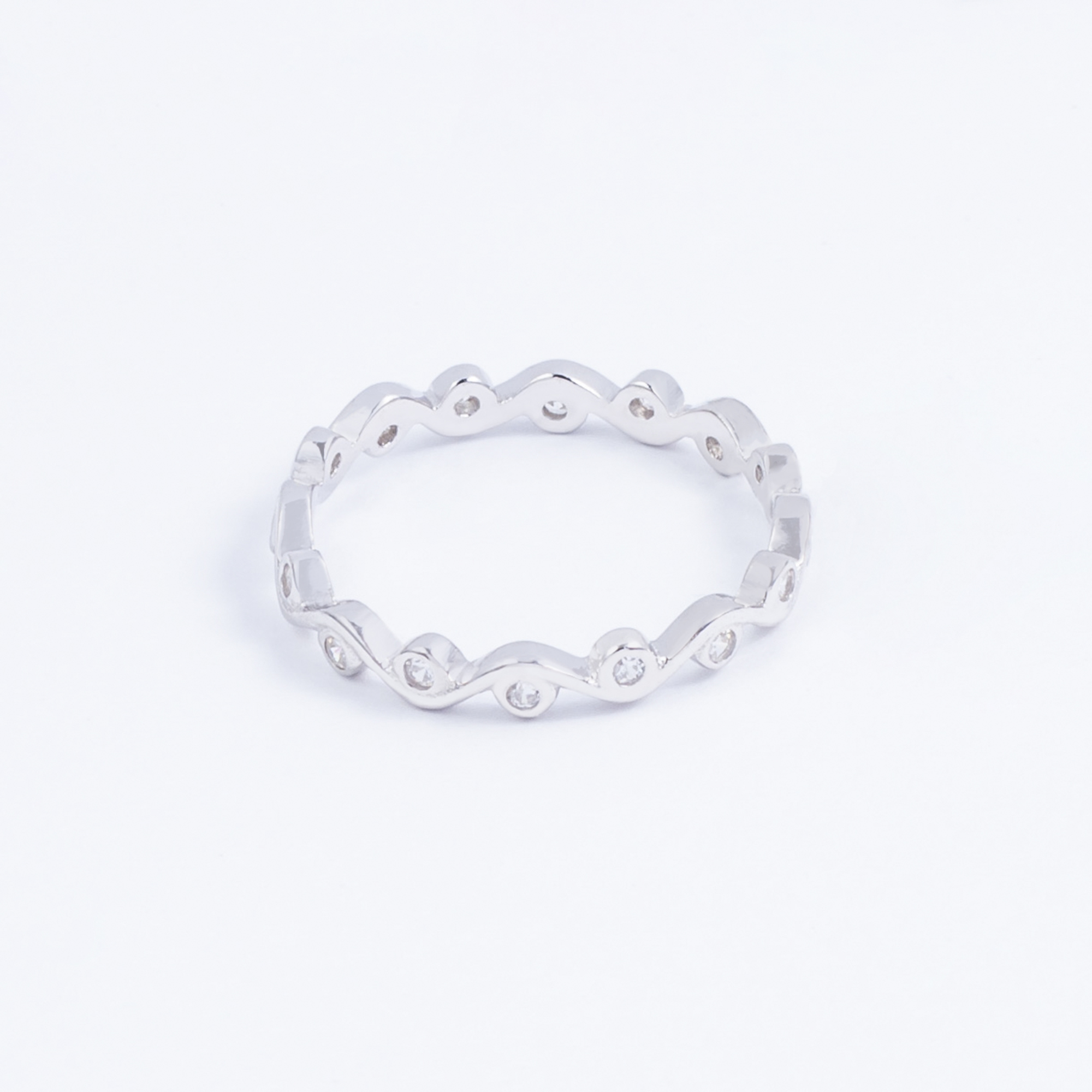 

Каблучка TOP Silver размер 16,5 1,22 г 510199б