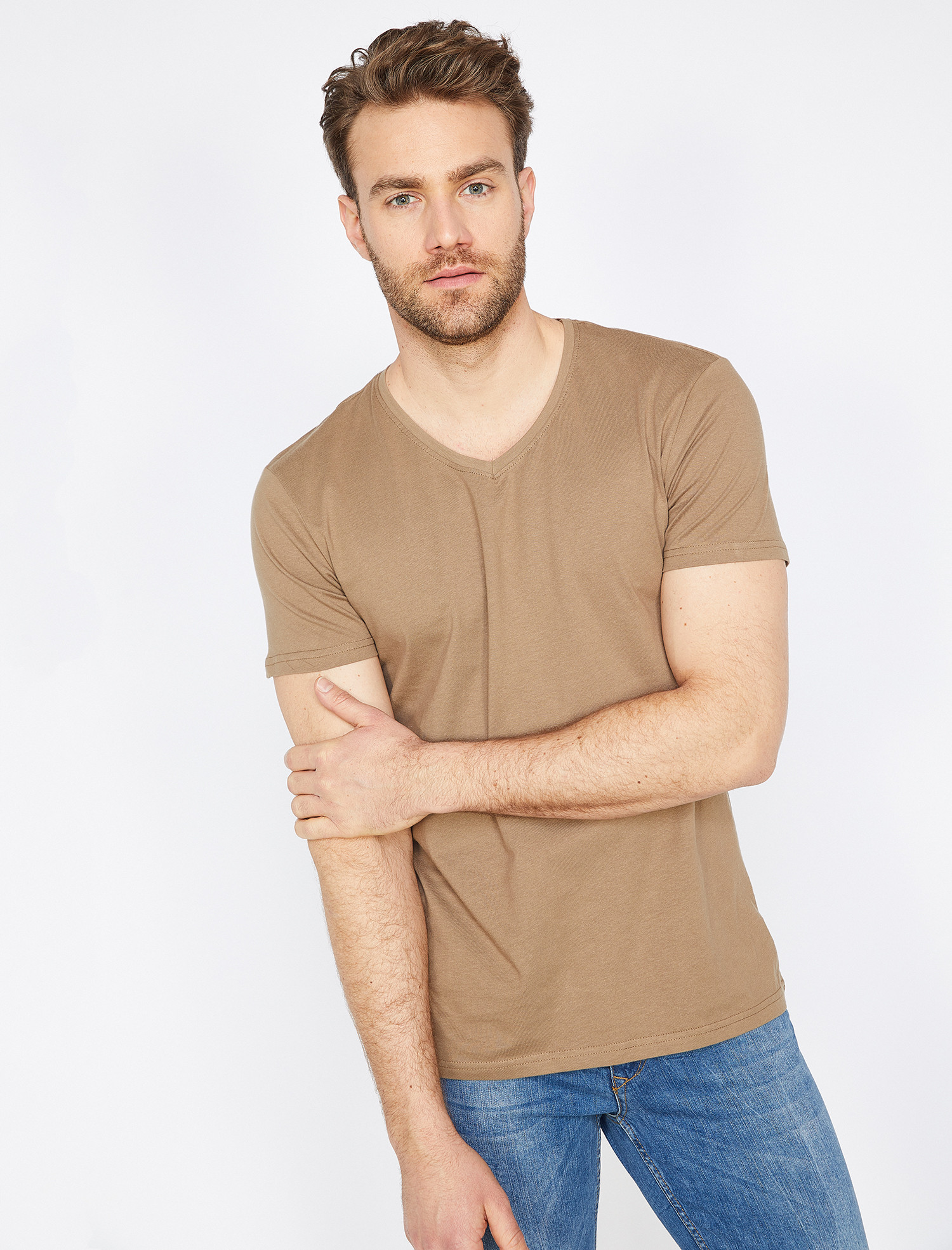 

Футболка Koton 9KAM15138LK-100 XS Camel