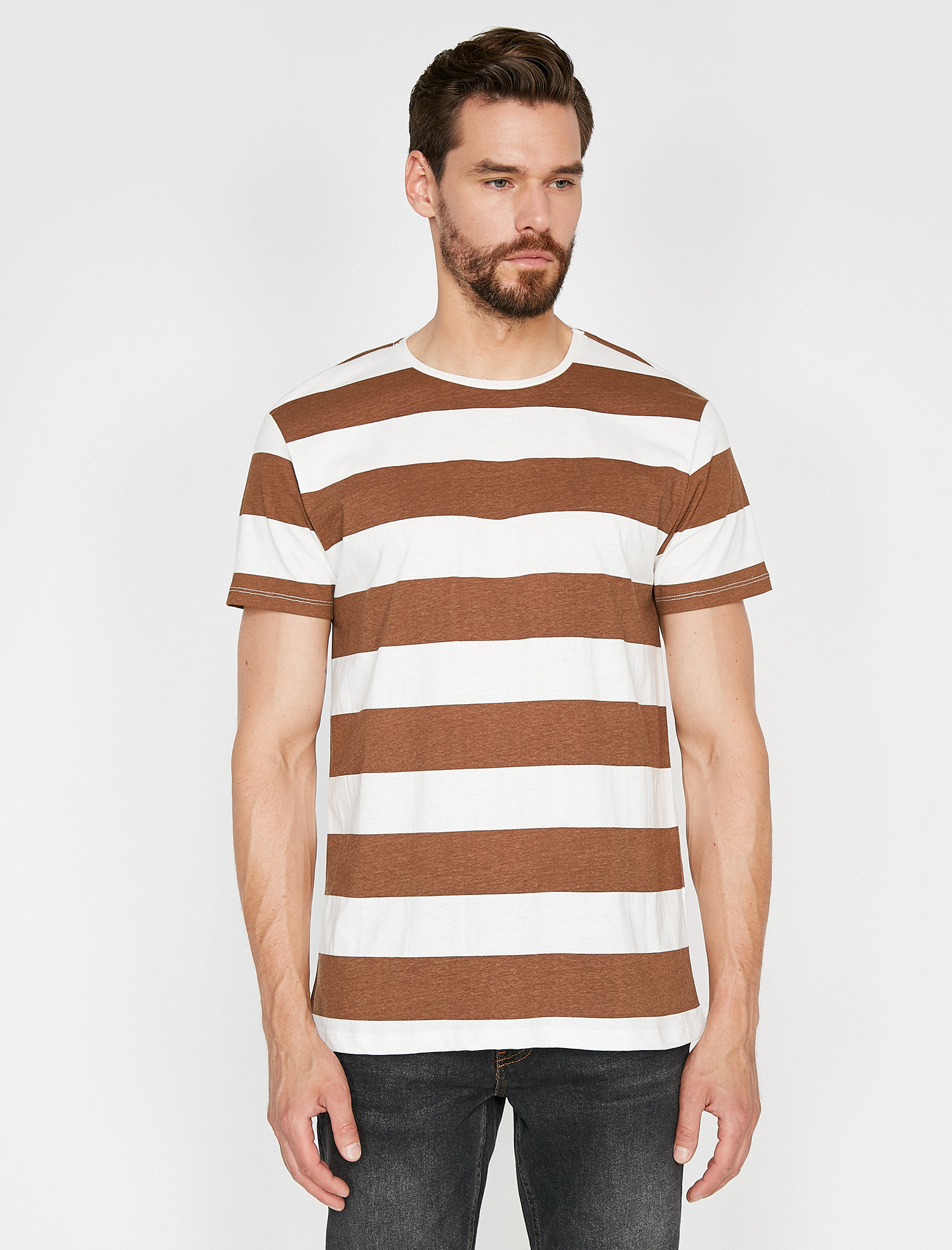 

Футболка Koton 9YAM14476OK-01N S Brown Stripe